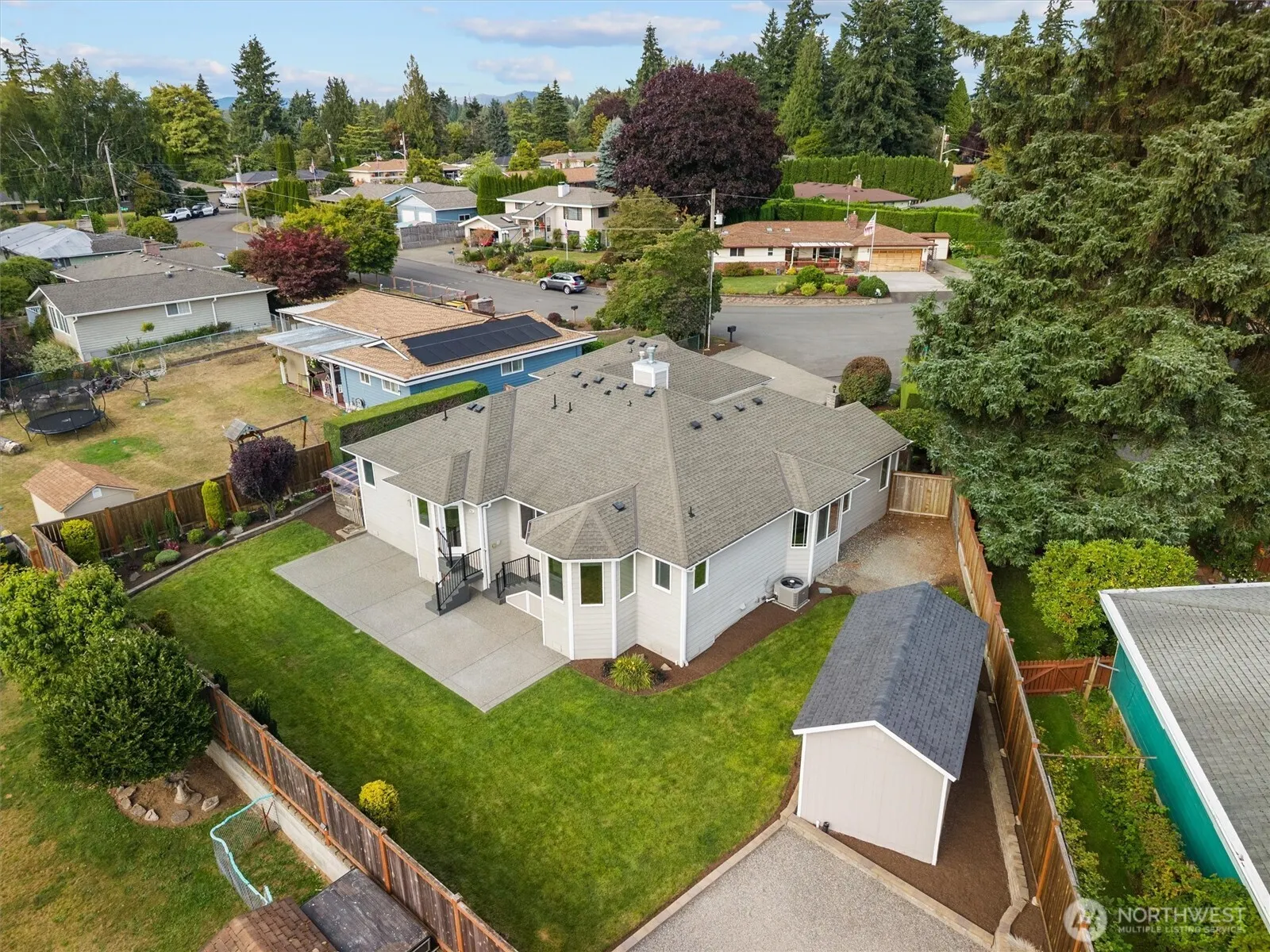 26127 145th Avenue SE, Kent, WA 98042