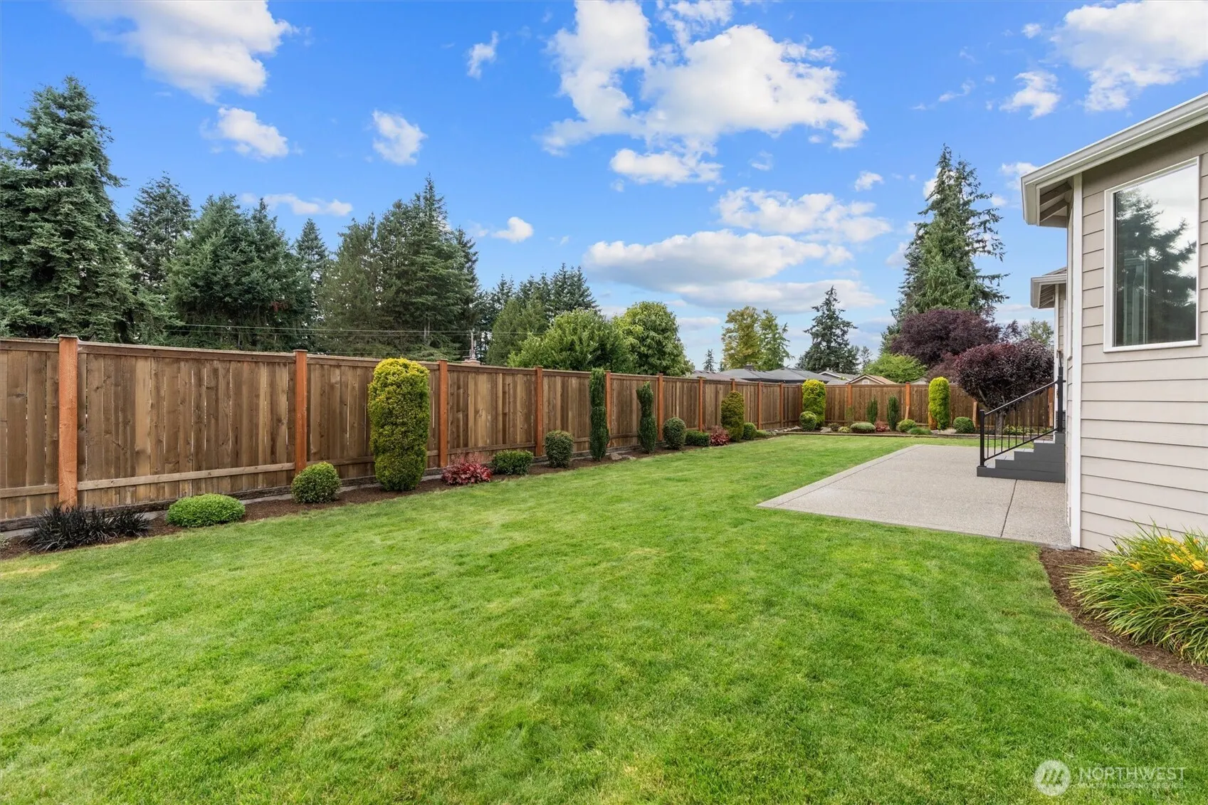 26127 145th Avenue SE, Kent, WA 98042