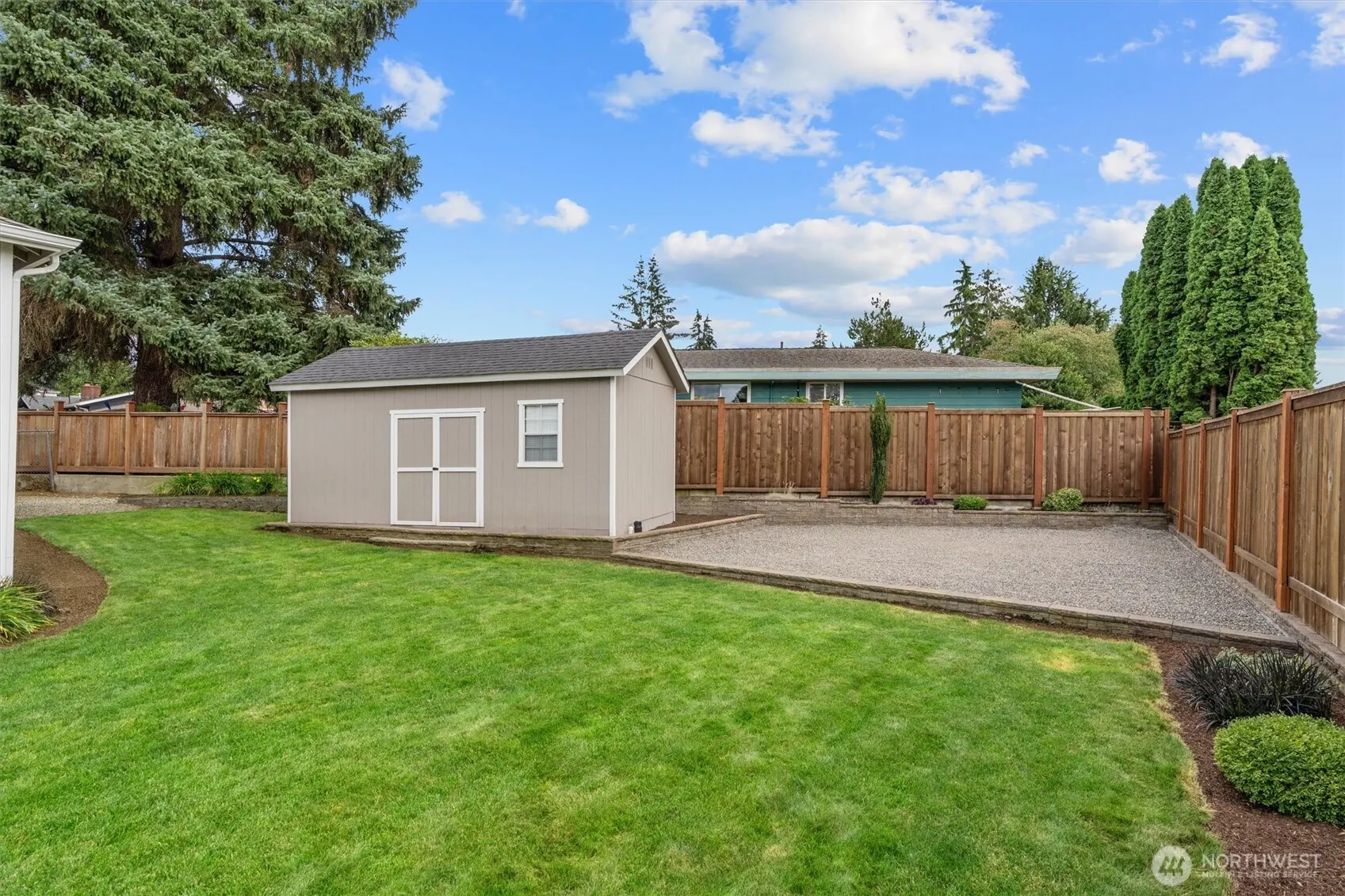 26127 145th Avenue SE, Kent, WA 98042