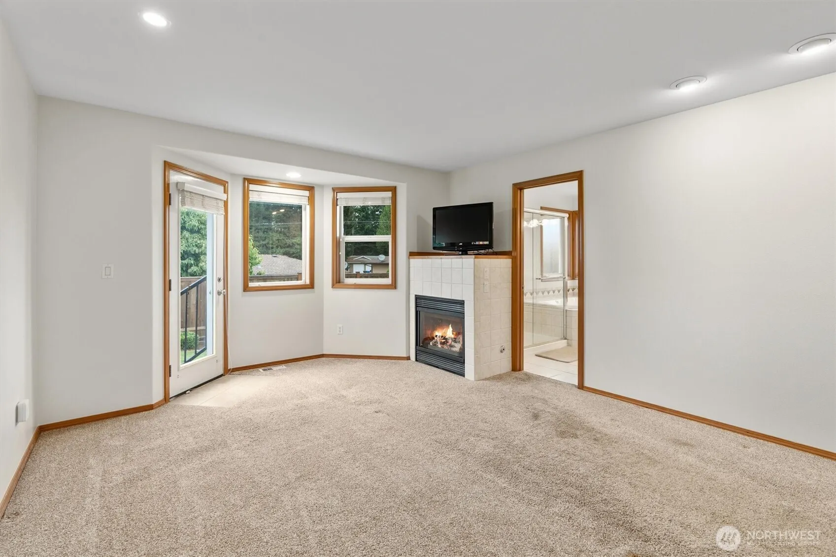 26127 145th Avenue SE, Kent, WA 98042