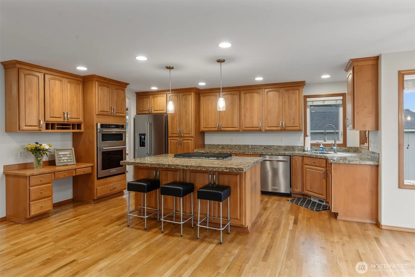 26127 145th Avenue SE, Kent, WA 98042
