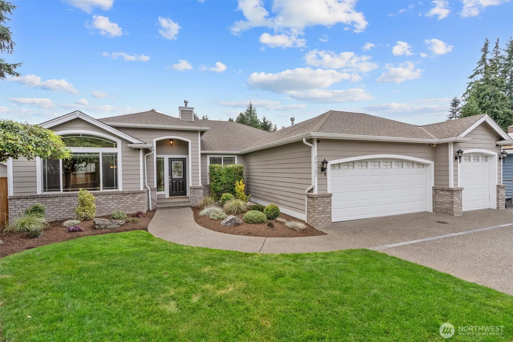 26127 145th Avenue SE, Kent, WA 98042