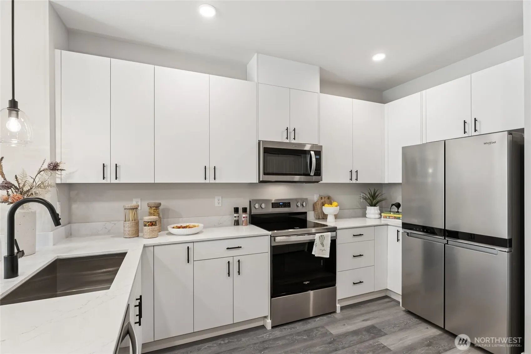 16202 Manor Way #D7, Lynnwood, WA 98087