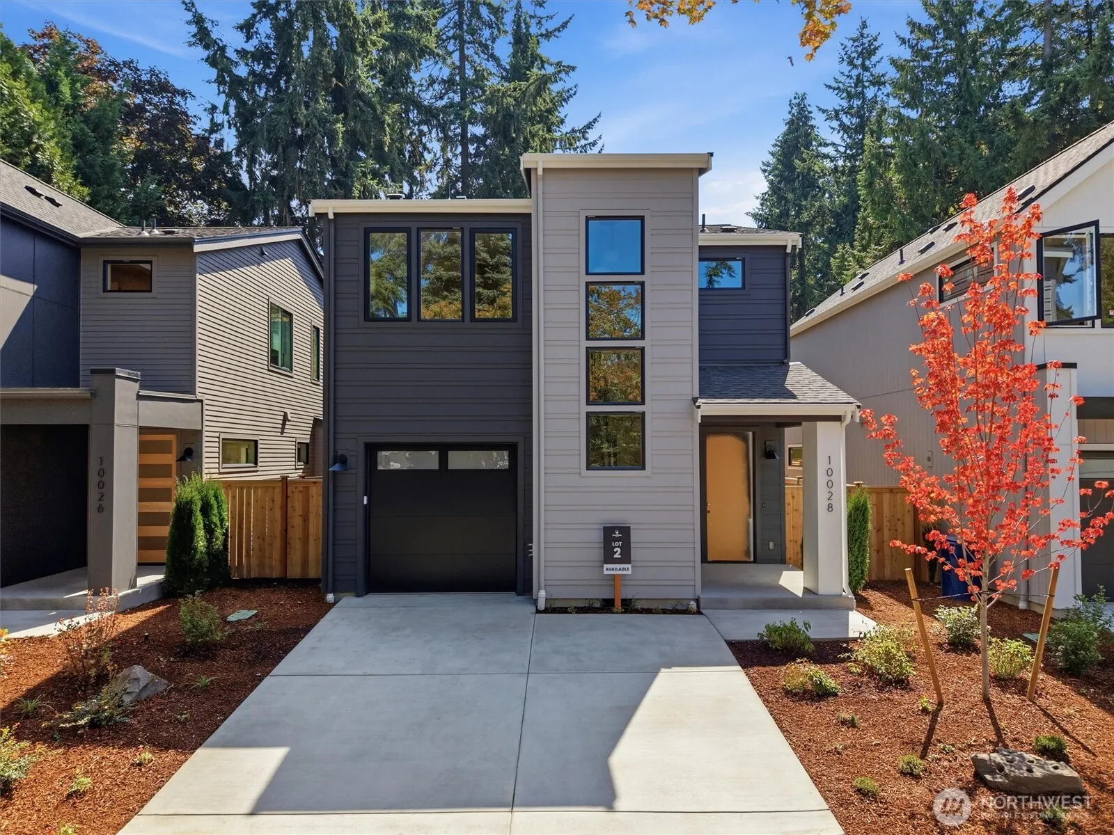 10028 Slater Avenue , Kirkland, WA 98033