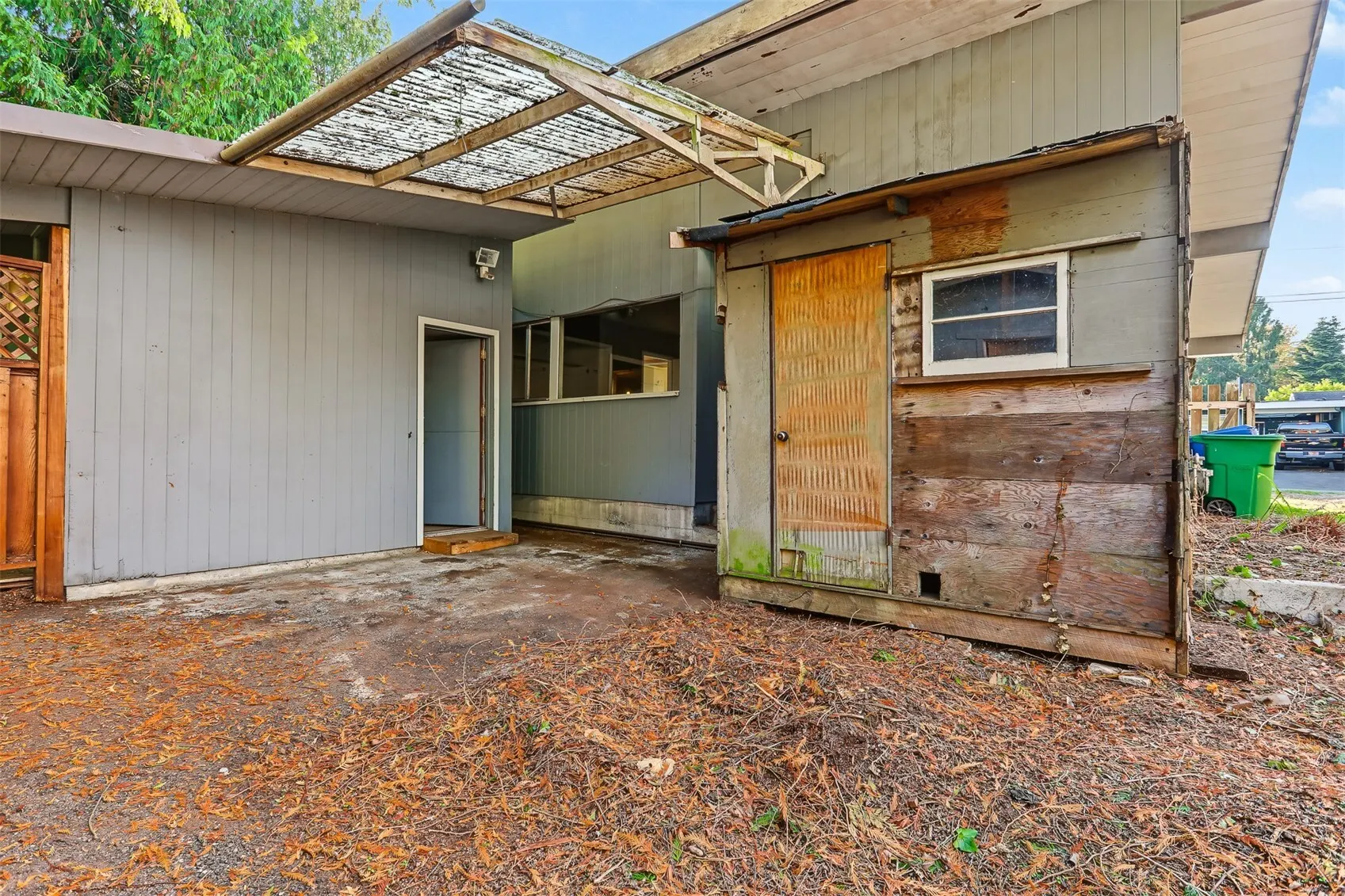 8804 30th Avenue NW, Seattle, WA 98117