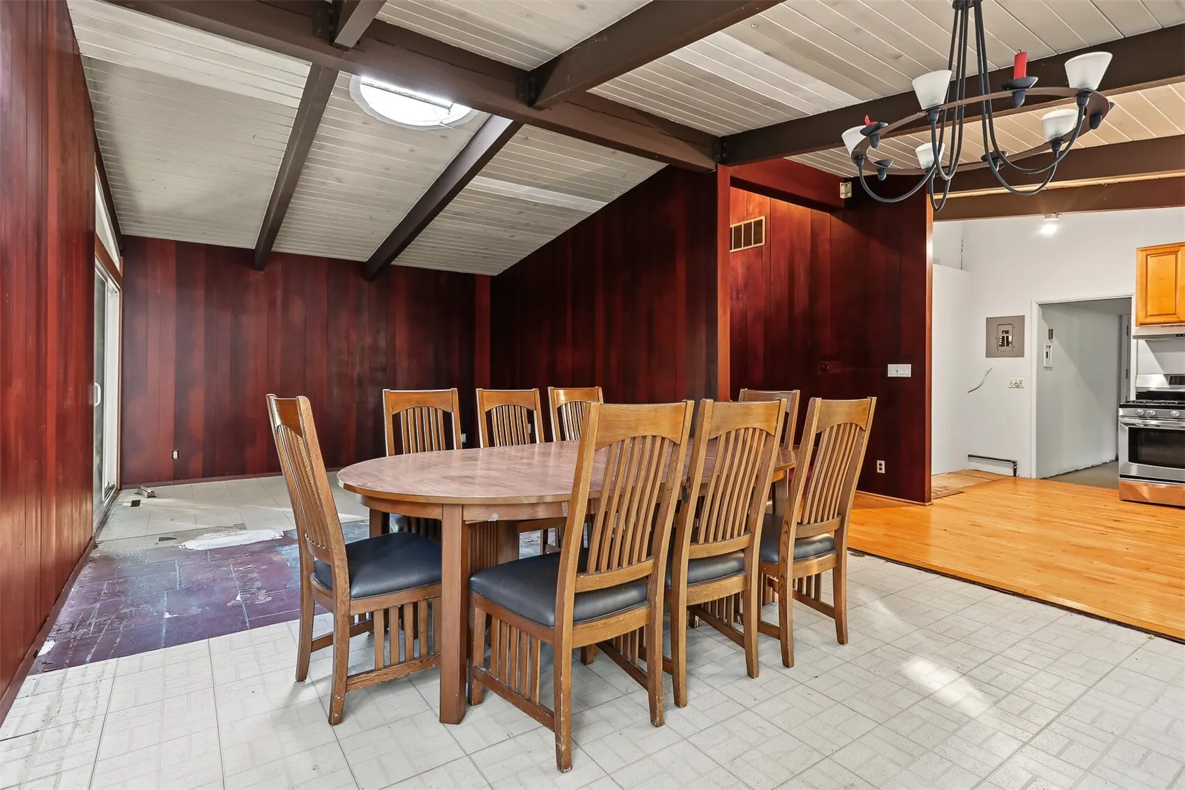 8804 30th Avenue NW, Seattle, WA 98117
