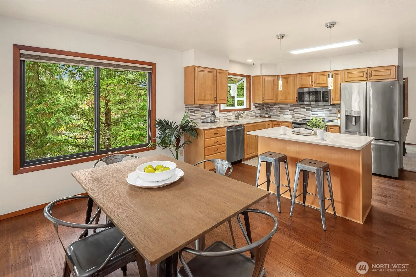 13233 SE 51st Place , Bellevue, WA 98006-4201