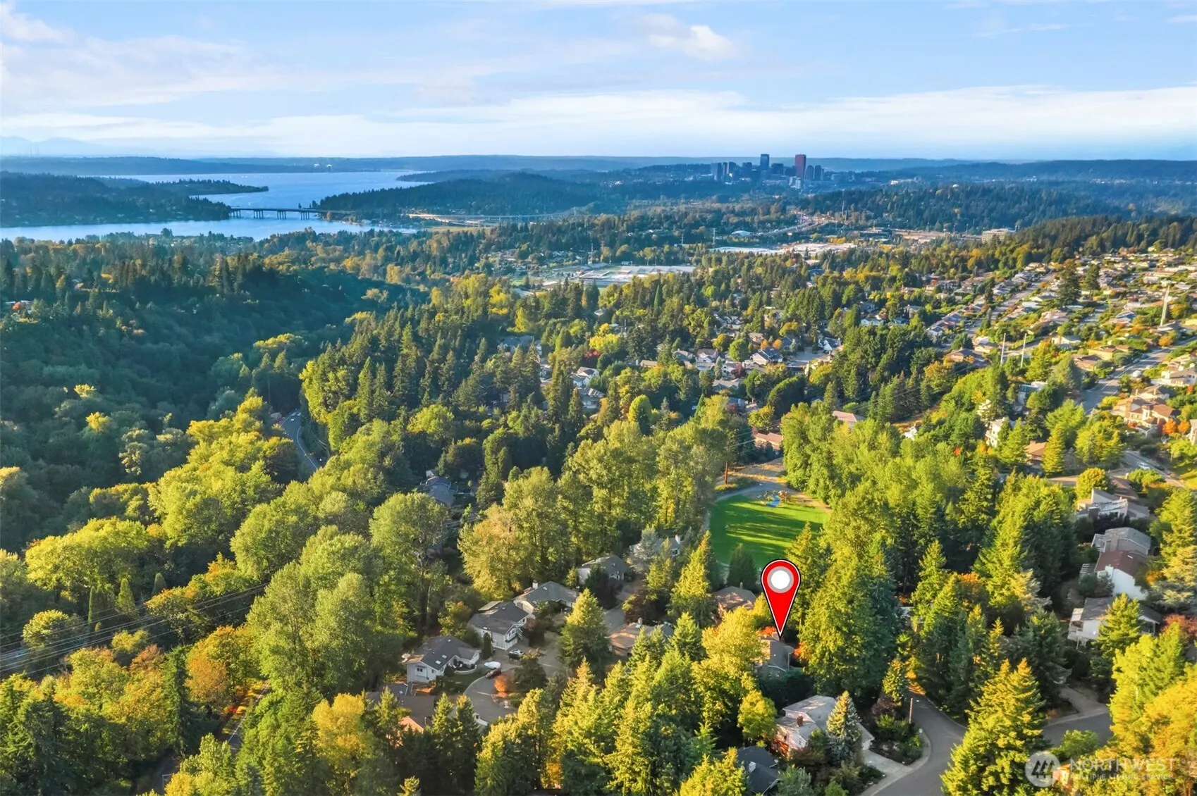 13233 SE 51st Place , Bellevue, WA 98006-4201