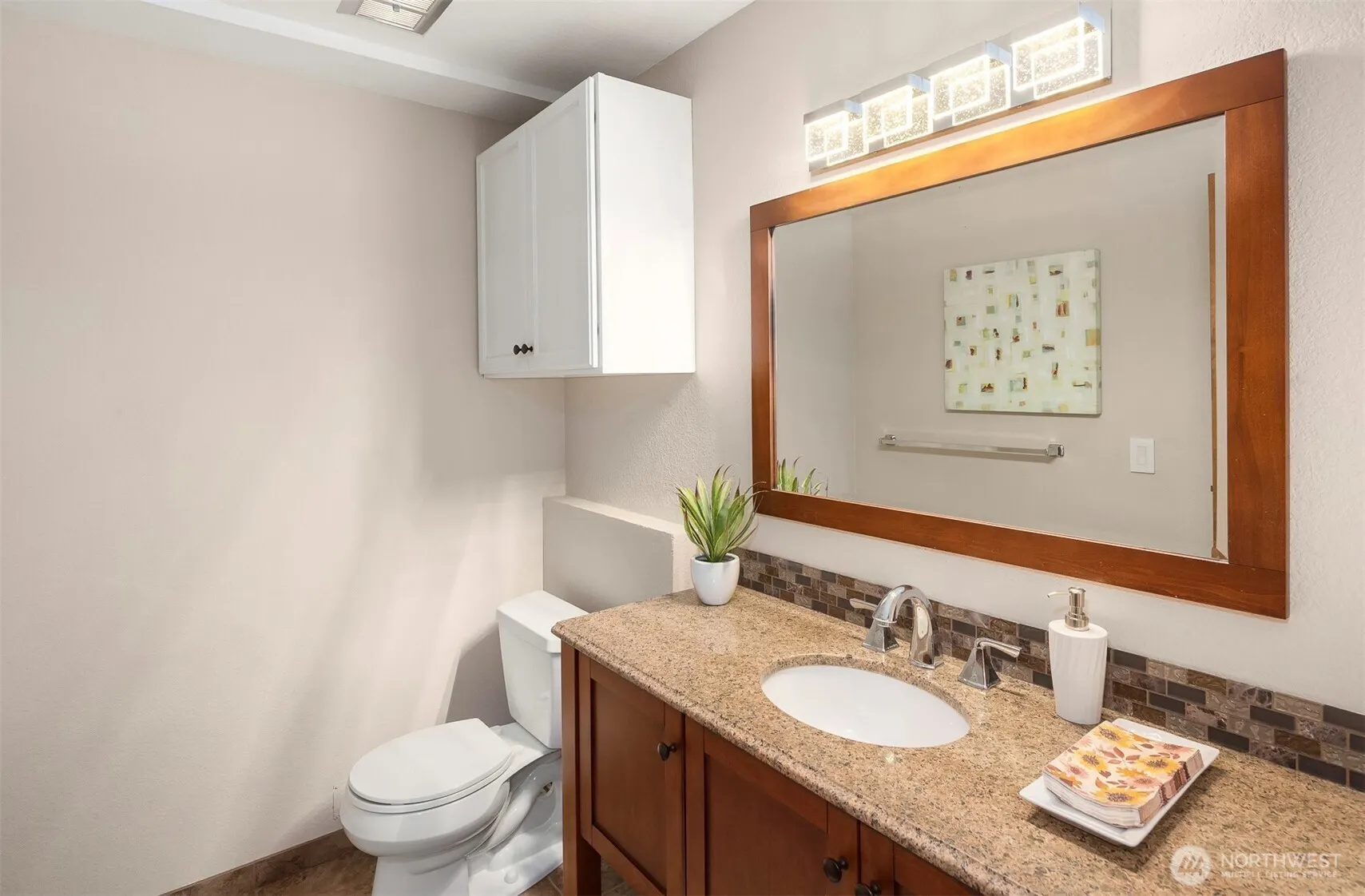 13233 SE 51st Place , Bellevue, WA 98006-4201