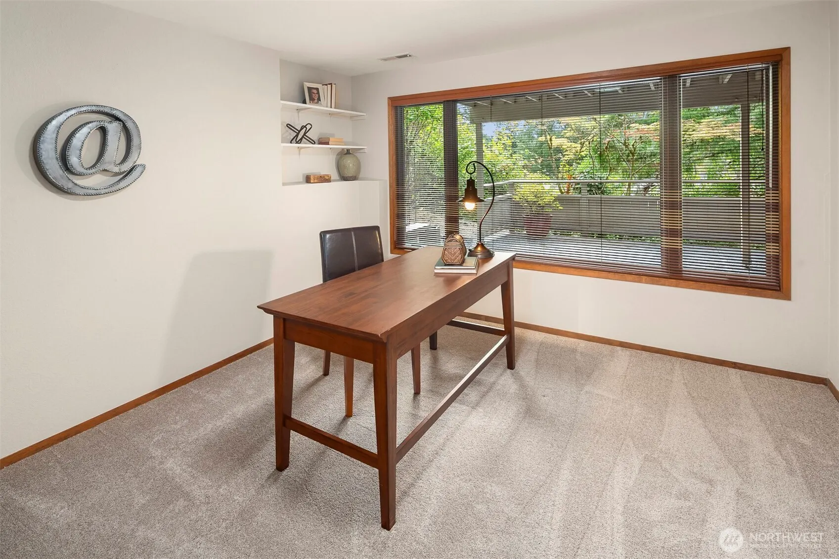 13233 SE 51st Place , Bellevue, WA 98006-4201