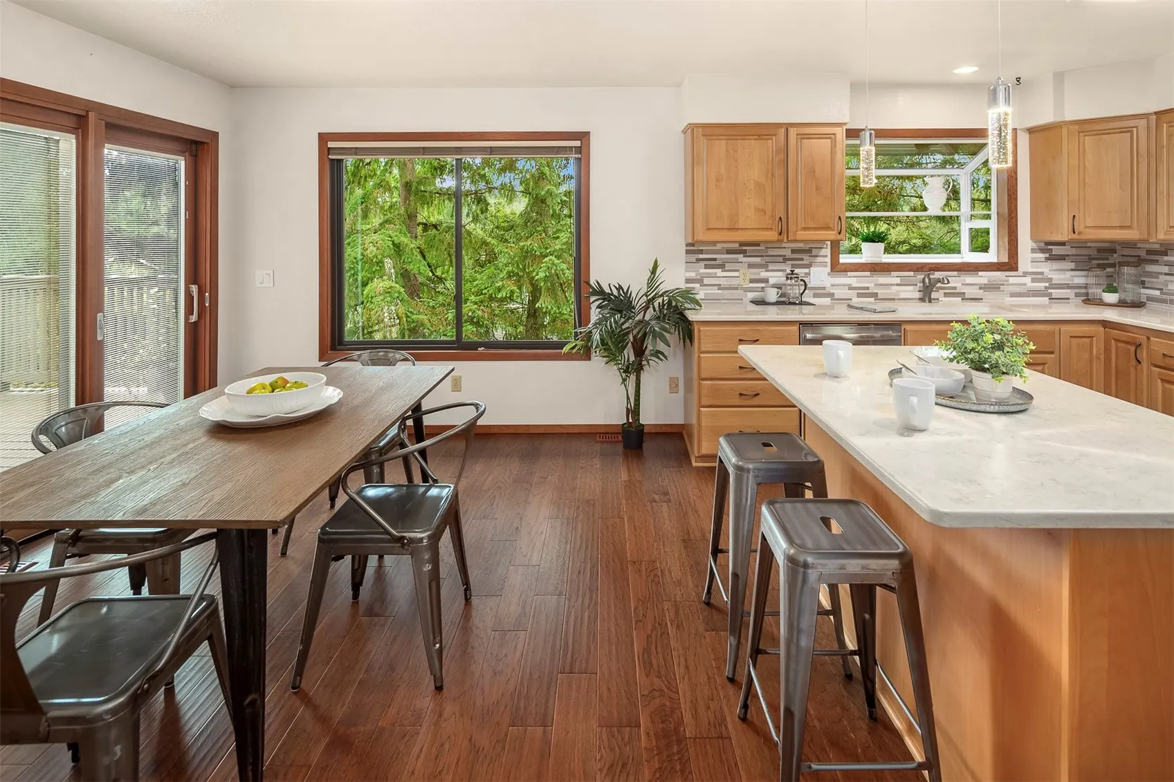13233 SE 51st Place , Bellevue, WA 98006-4201