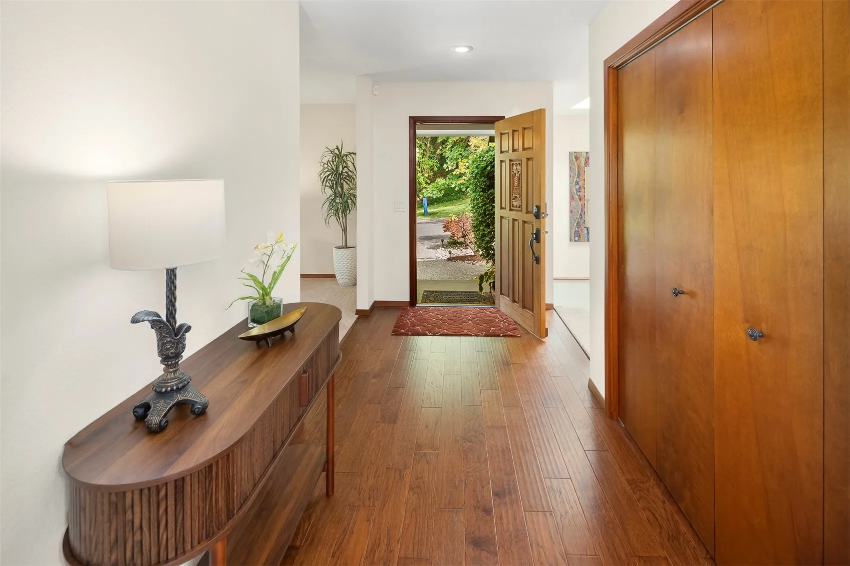 13233 SE 51st Place , Bellevue, WA 98006-4201