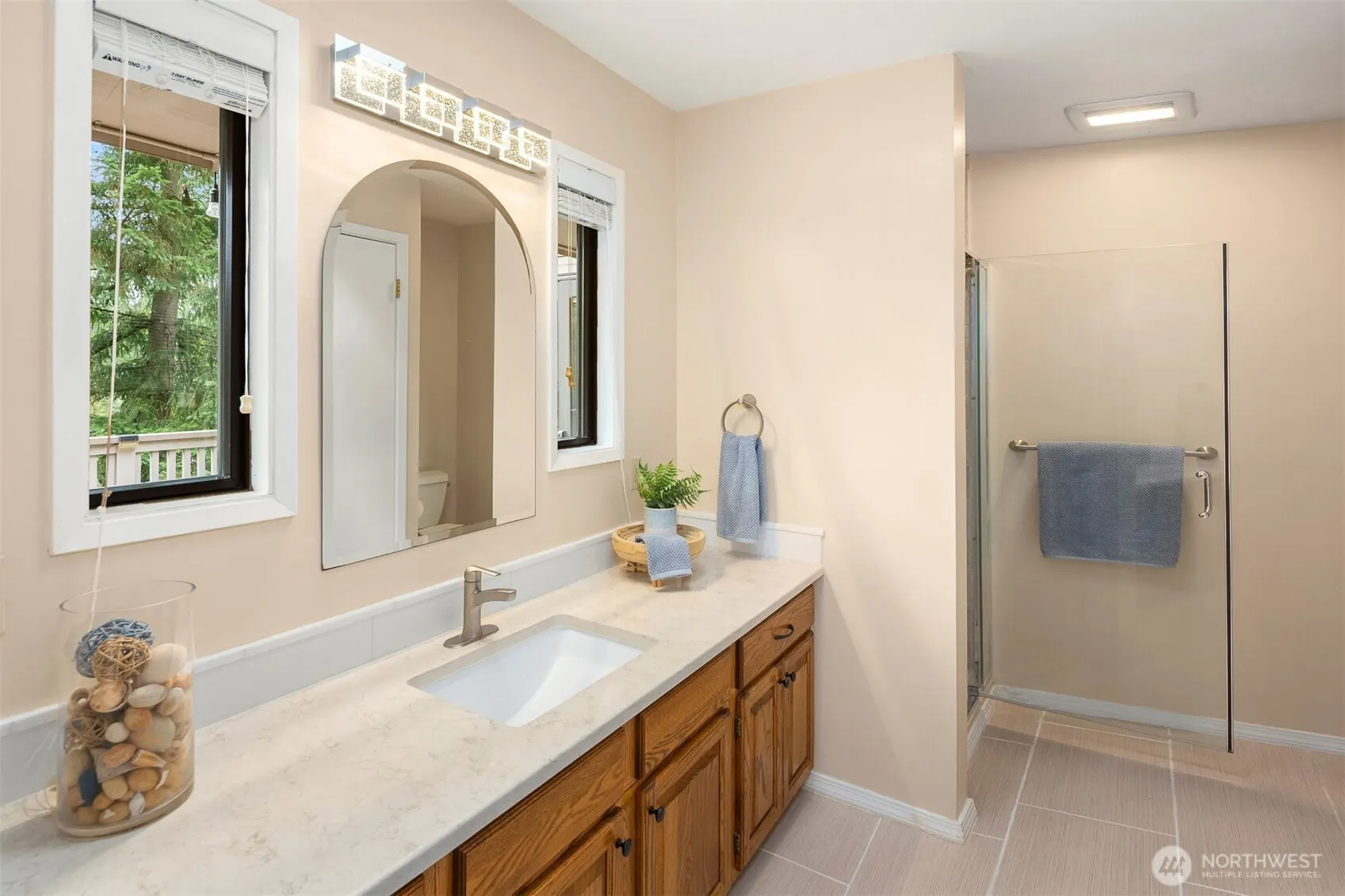 13233 SE 51st Place , Bellevue, WA 98006-4201