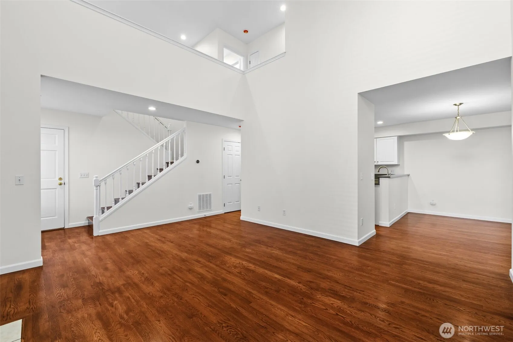 11611 NE 90th Street , Kirkland, WA 98033