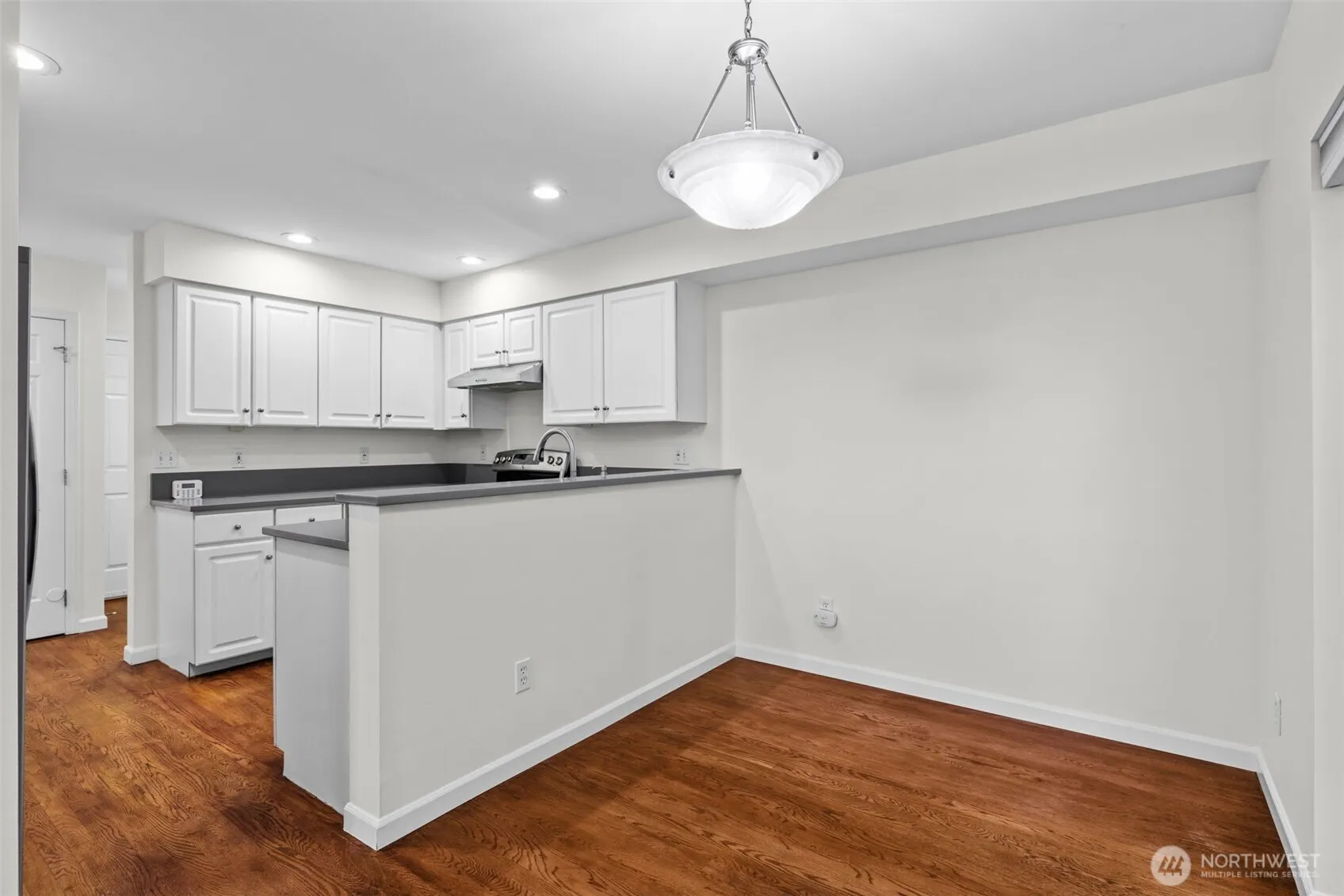 11611 NE 90th Street , Kirkland, WA 98033