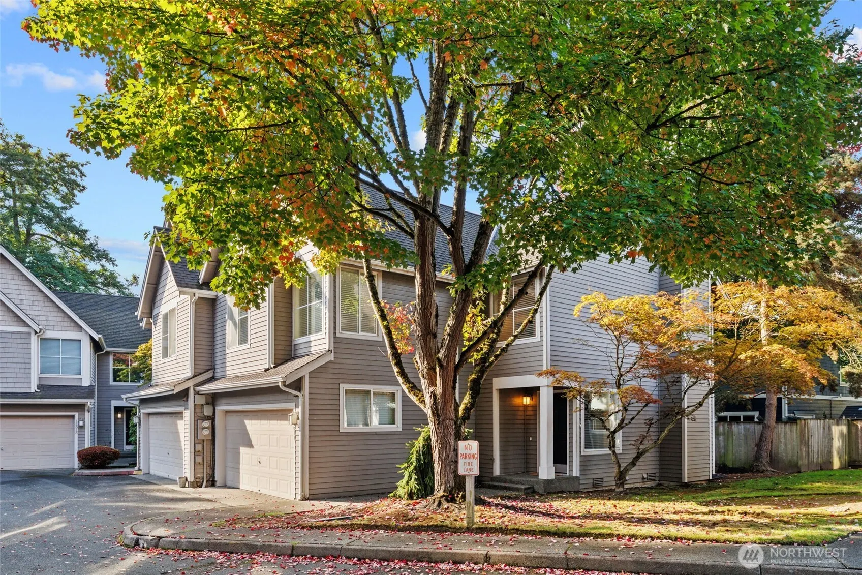 11611 NE 90th Street , Kirkland, WA 98033