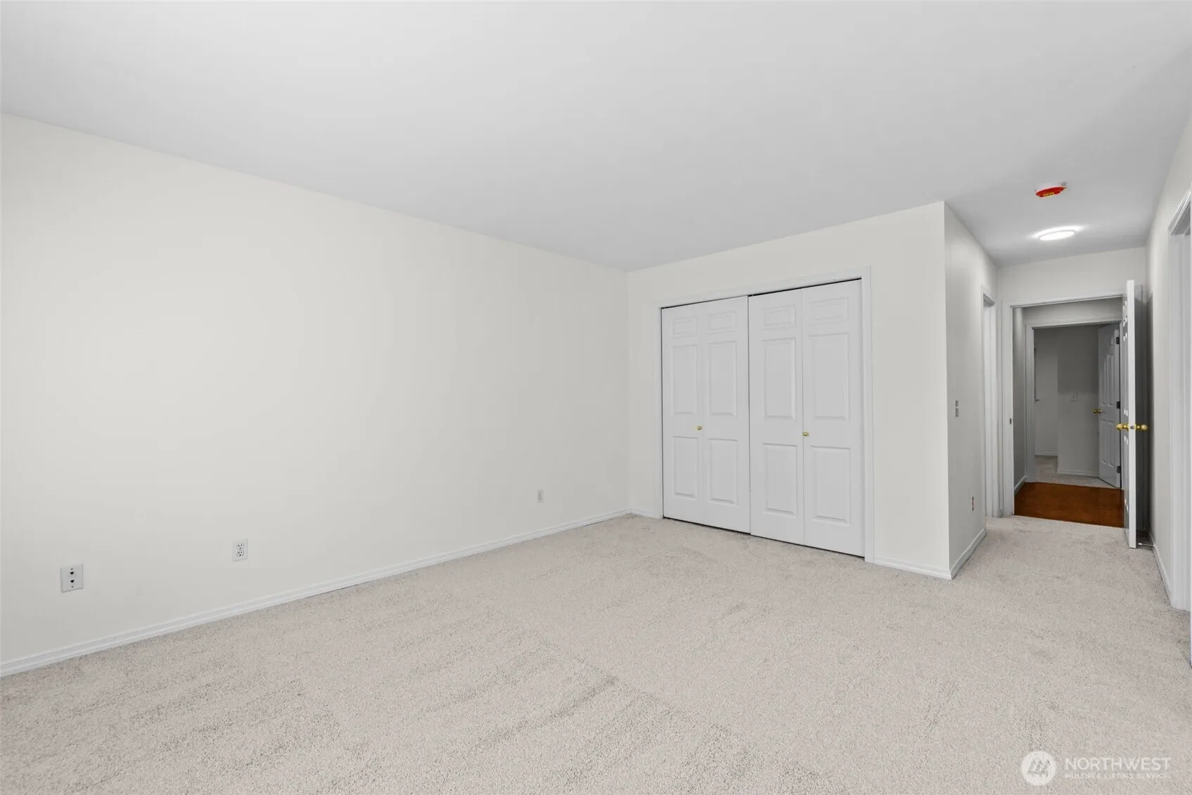 11611 NE 90th Street , Kirkland, WA 98033