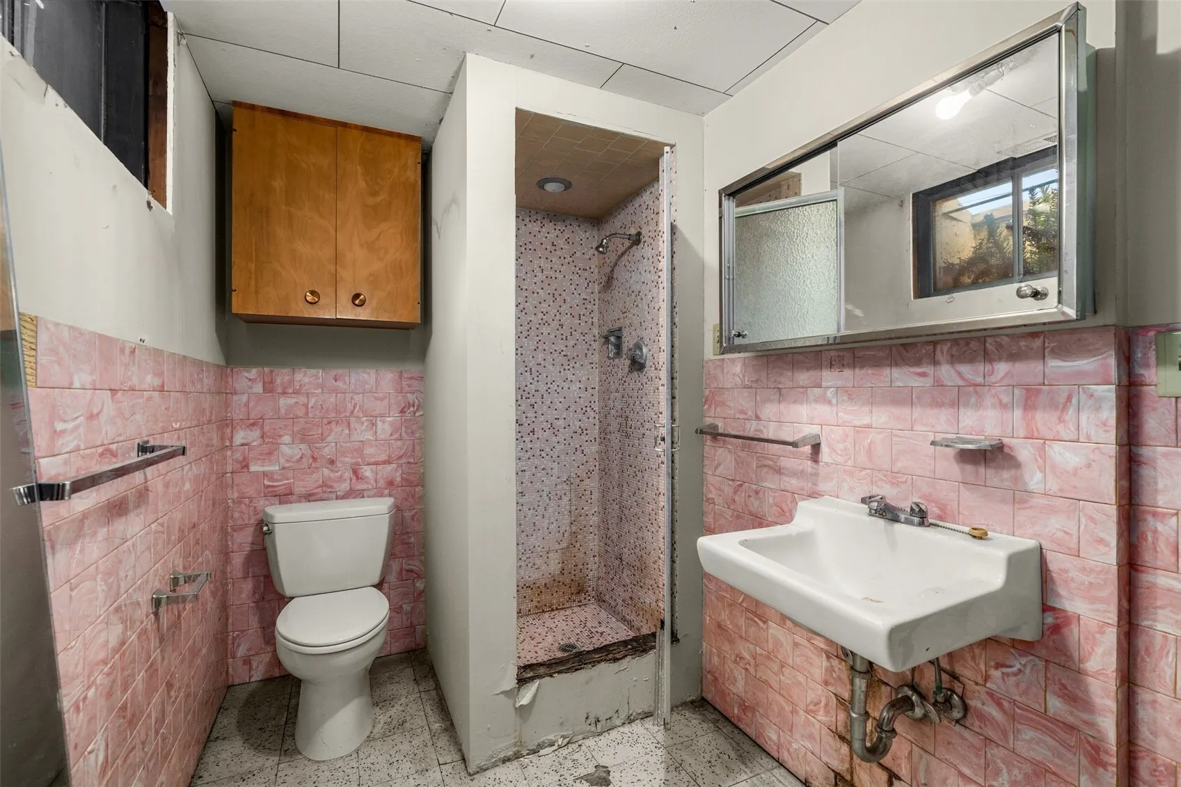 7039 S Lakeridge Drive , Seattle, WA 98178