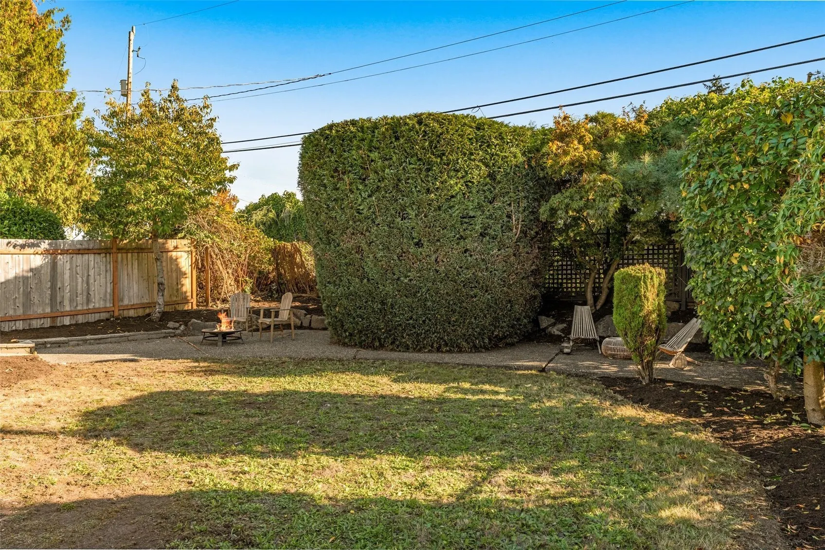 7039 S Lakeridge Drive , Seattle, WA 98178