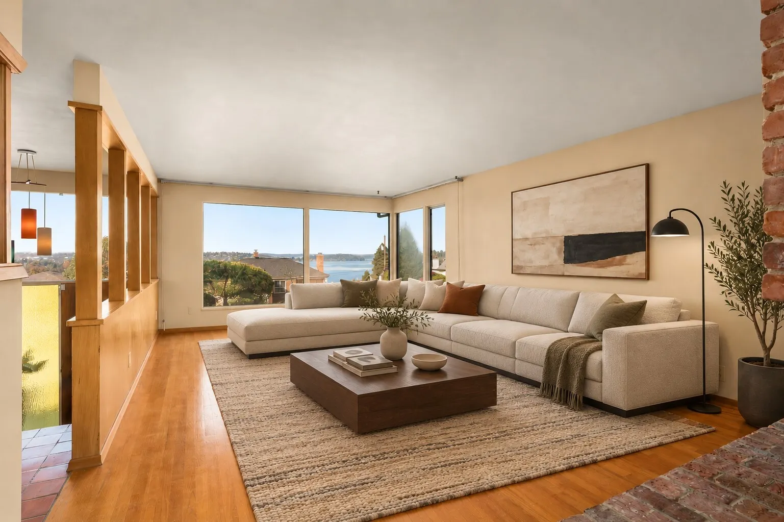 7039 S Lakeridge Drive , Seattle, WA 98178