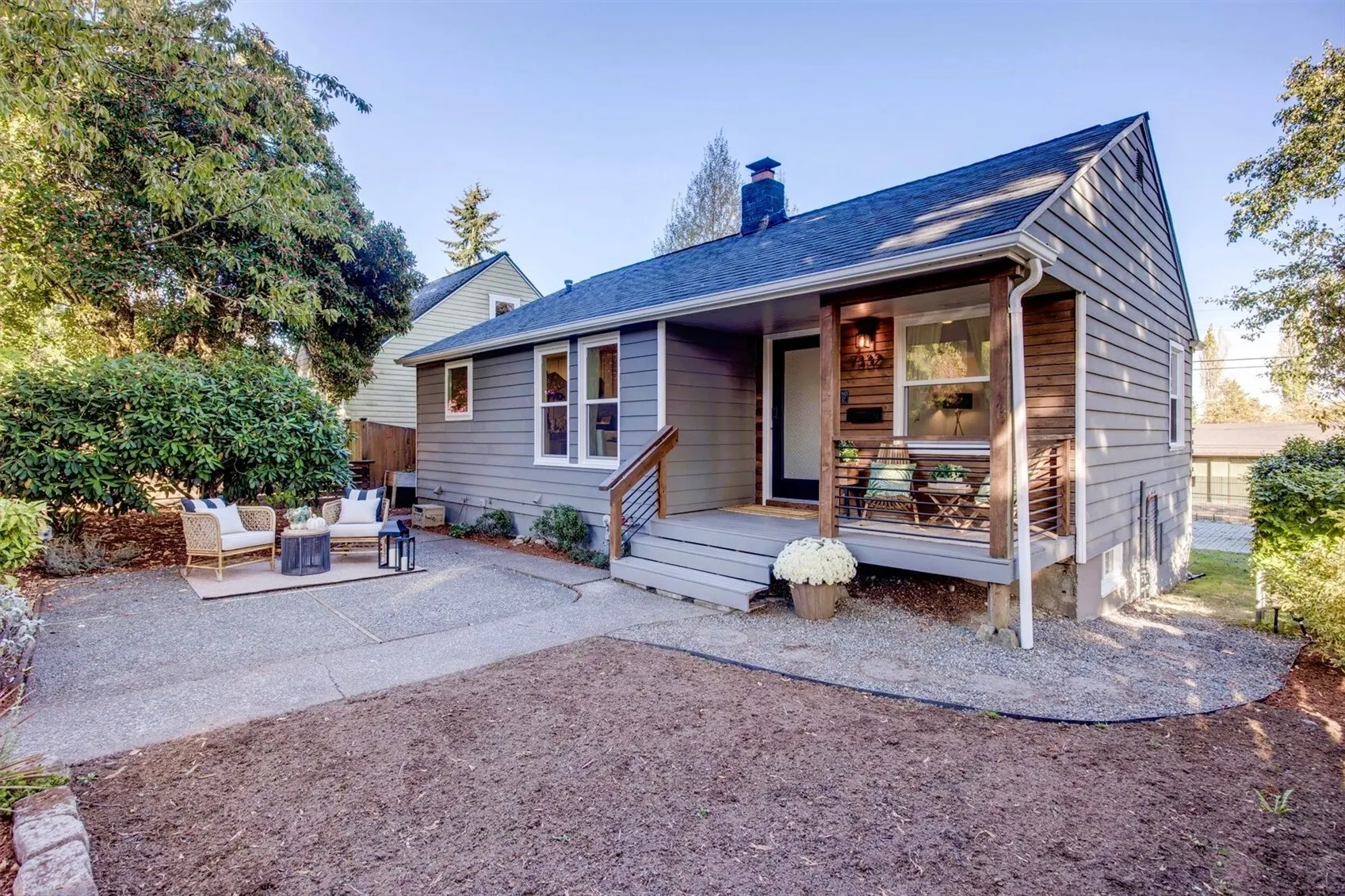 7332 29th Avenue SW, Seattle, WA 98126-3319