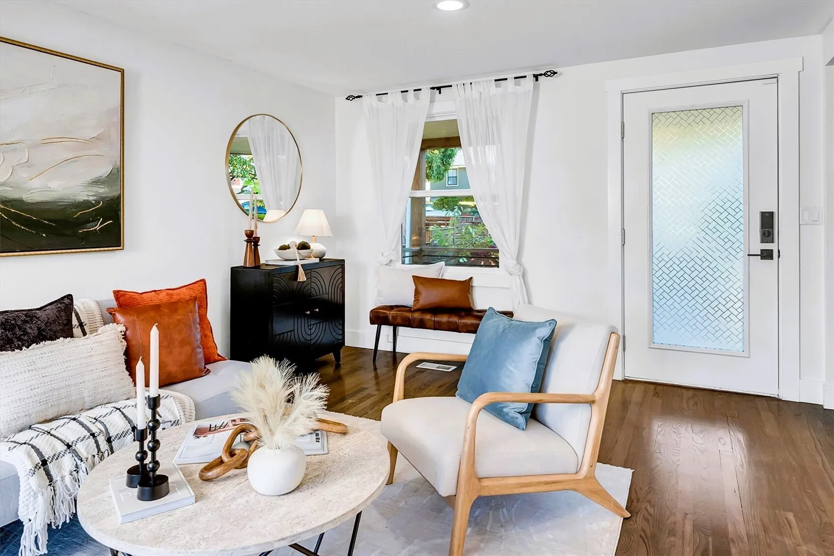 7332 29th Avenue SW, Seattle, WA 98126-3319