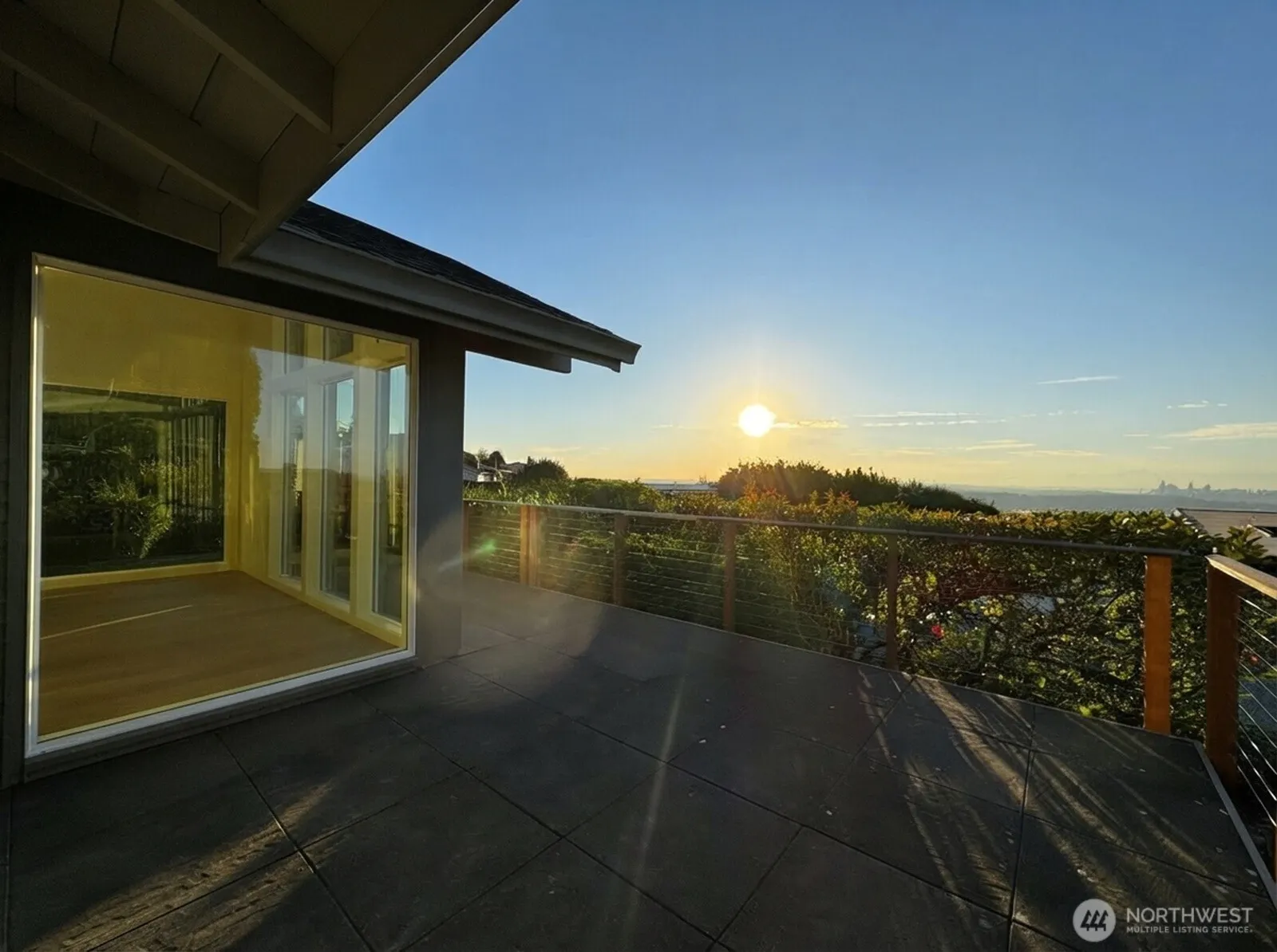 14000 Somerset Blvd SE, Bellevue, WA 98006