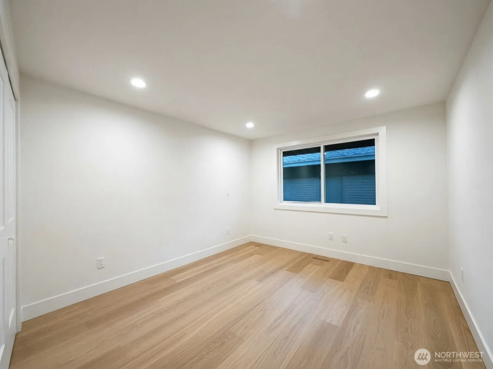 14000 Somerset Blvd SE, Bellevue, WA 98006