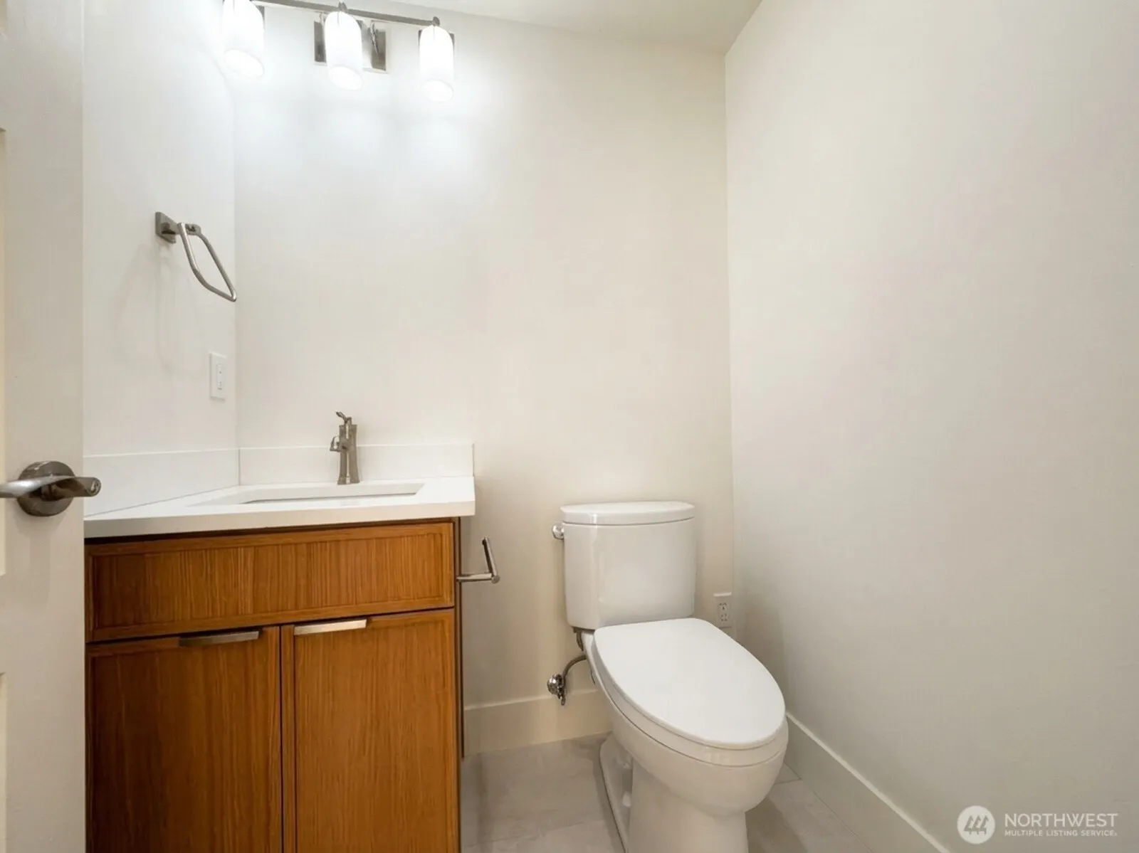 14000 Somerset Blvd SE, Bellevue, WA 98006