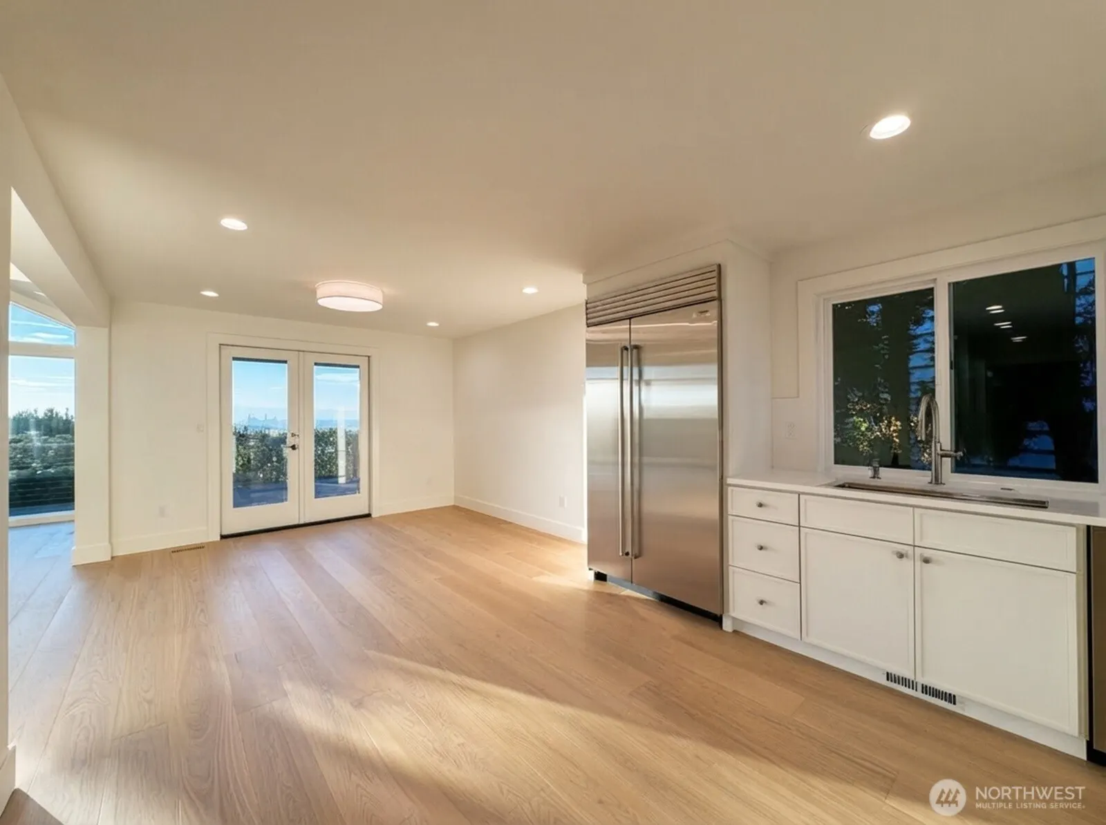14000 Somerset Blvd SE, Bellevue, WA 98006