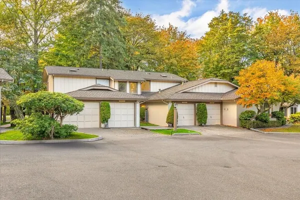 16020 Village Green Drive #B, Mill Creek, WA 98012