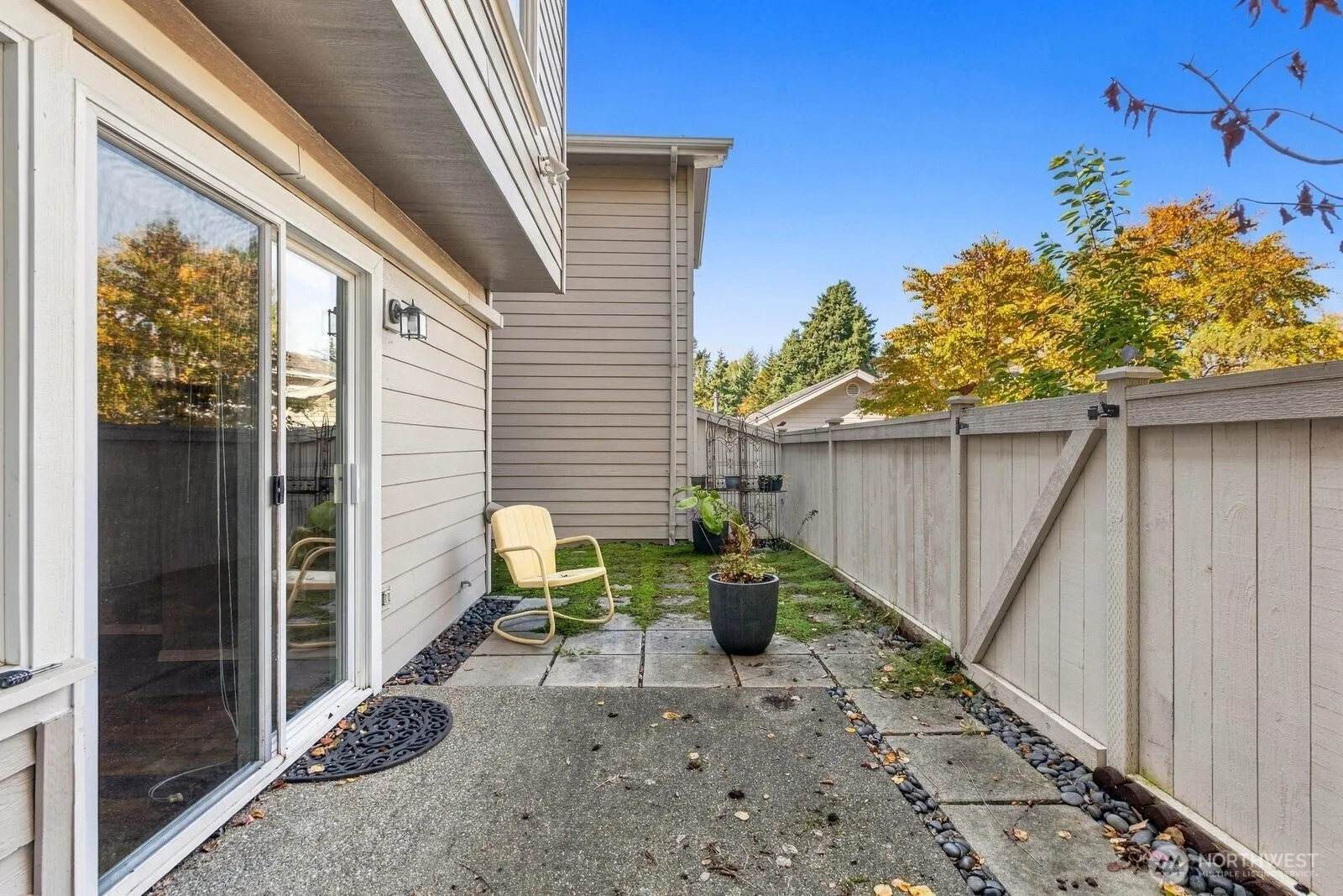 16918 Cobblestone Drive , Lynnwood, WA 98037