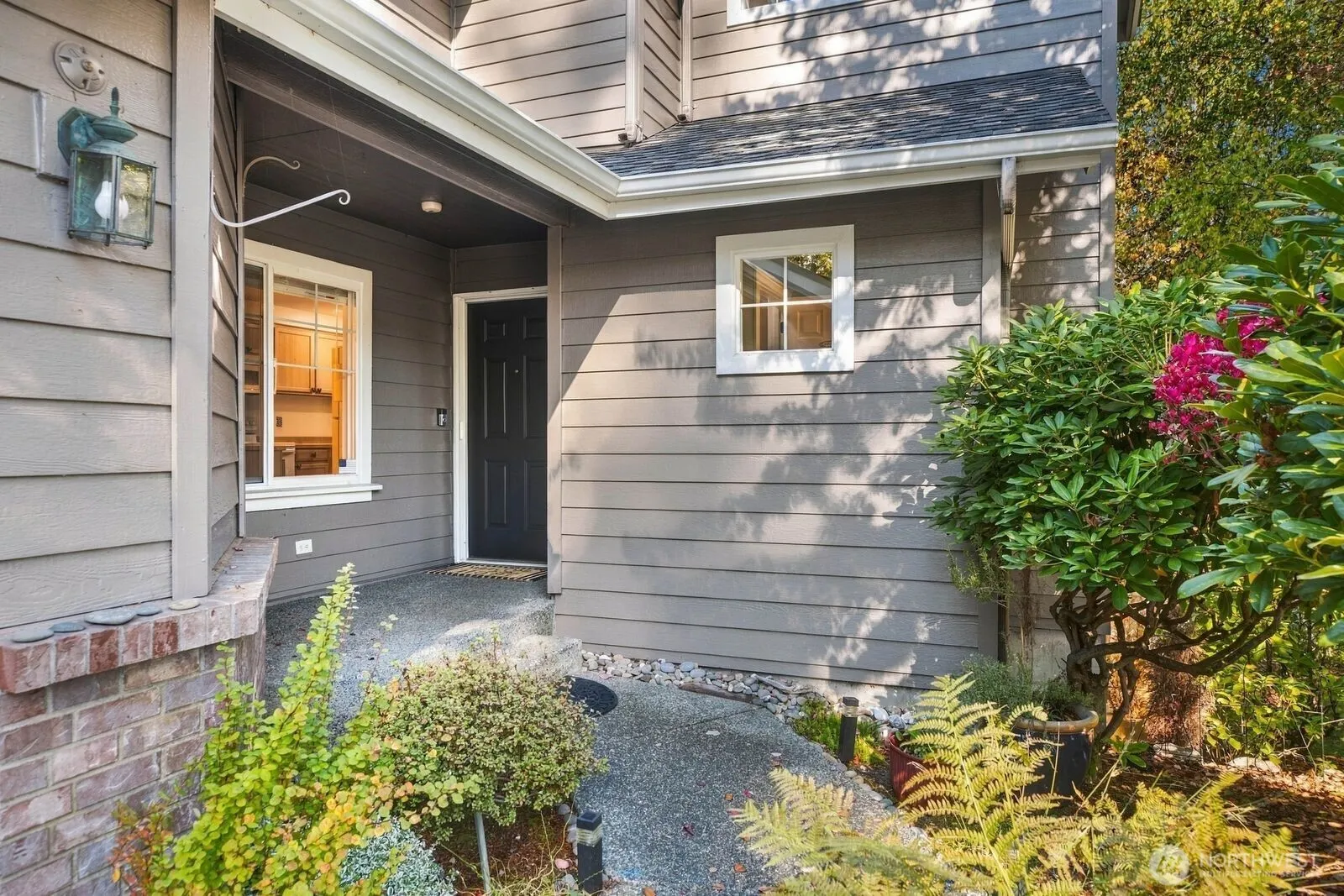 16918 Cobblestone Drive , Lynnwood, WA 98037