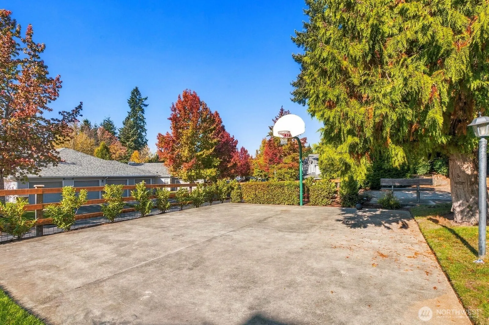 16918 Cobblestone Drive , Lynnwood, WA 98037