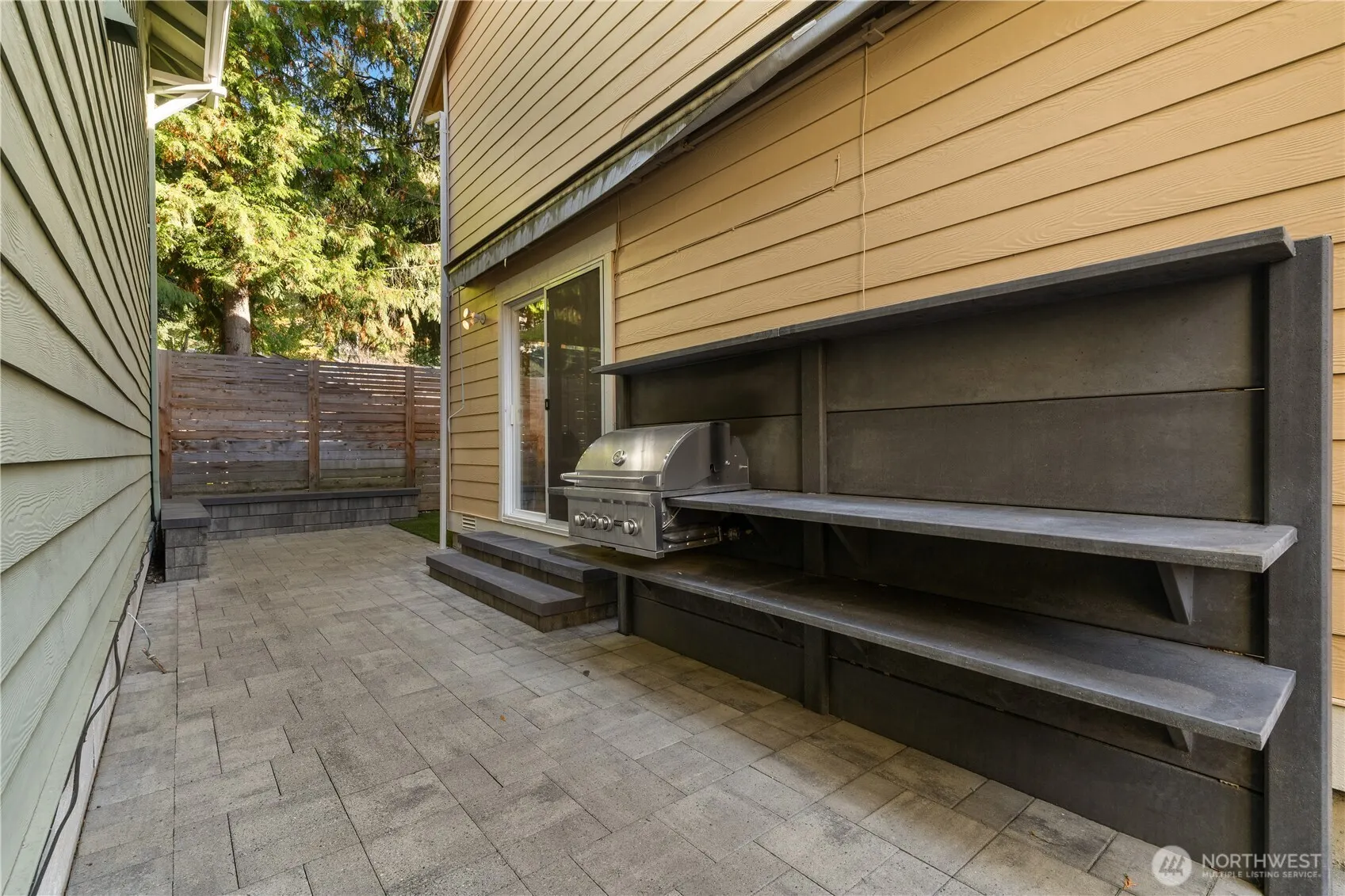 11212 122nd Lane NE #7, Kirkland, WA 98033