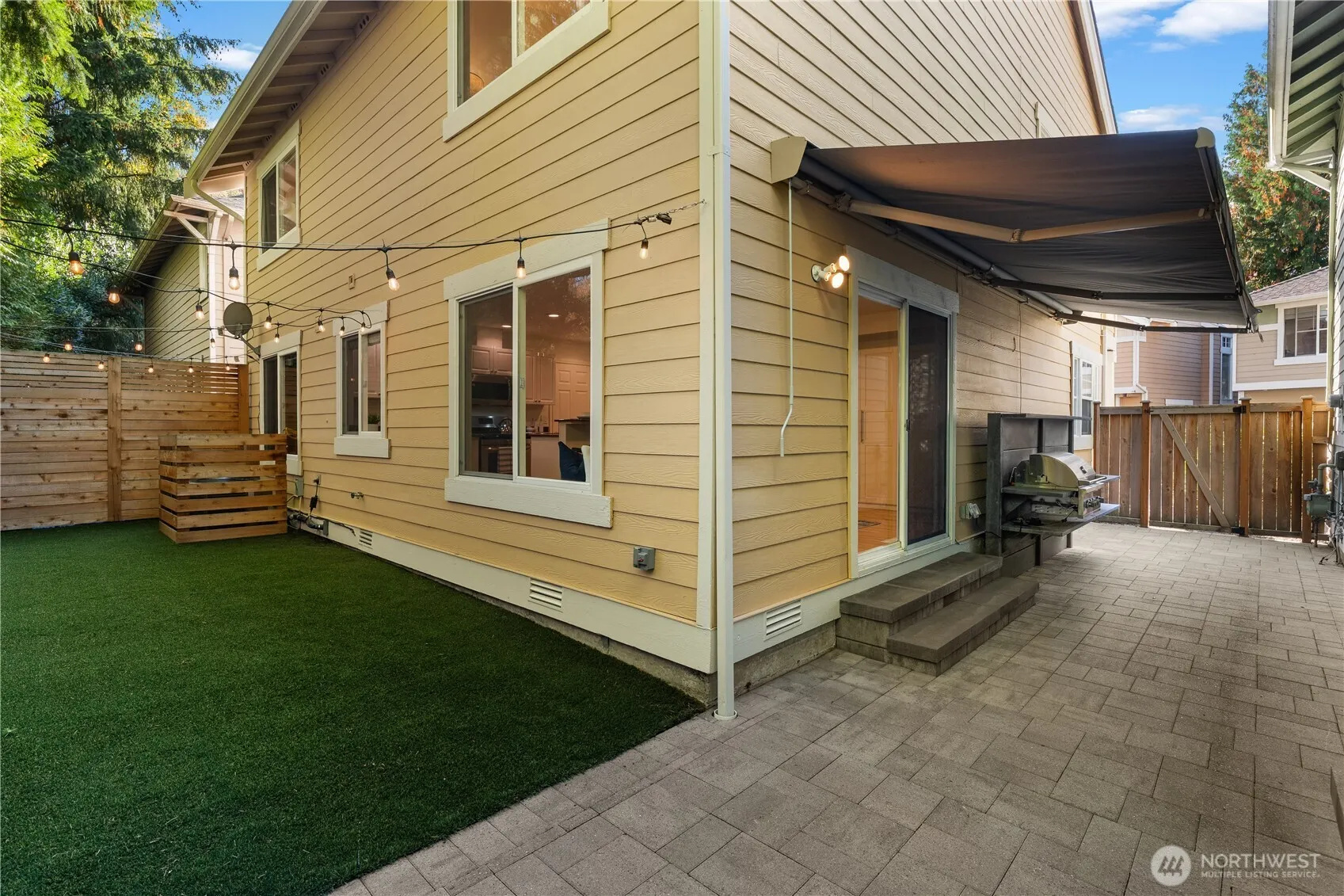 11212 122nd Lane NE #7, Kirkland, WA 98033