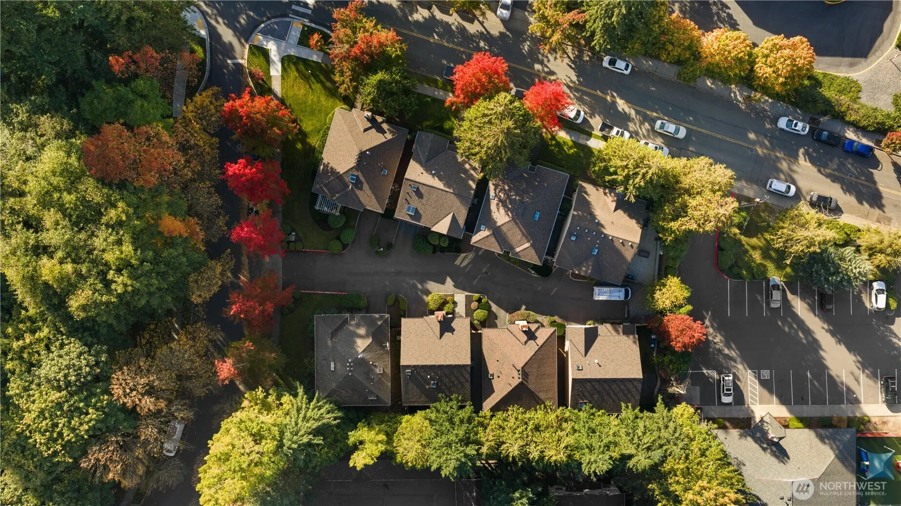 11212 122nd Lane NE #7, Kirkland, WA 98033