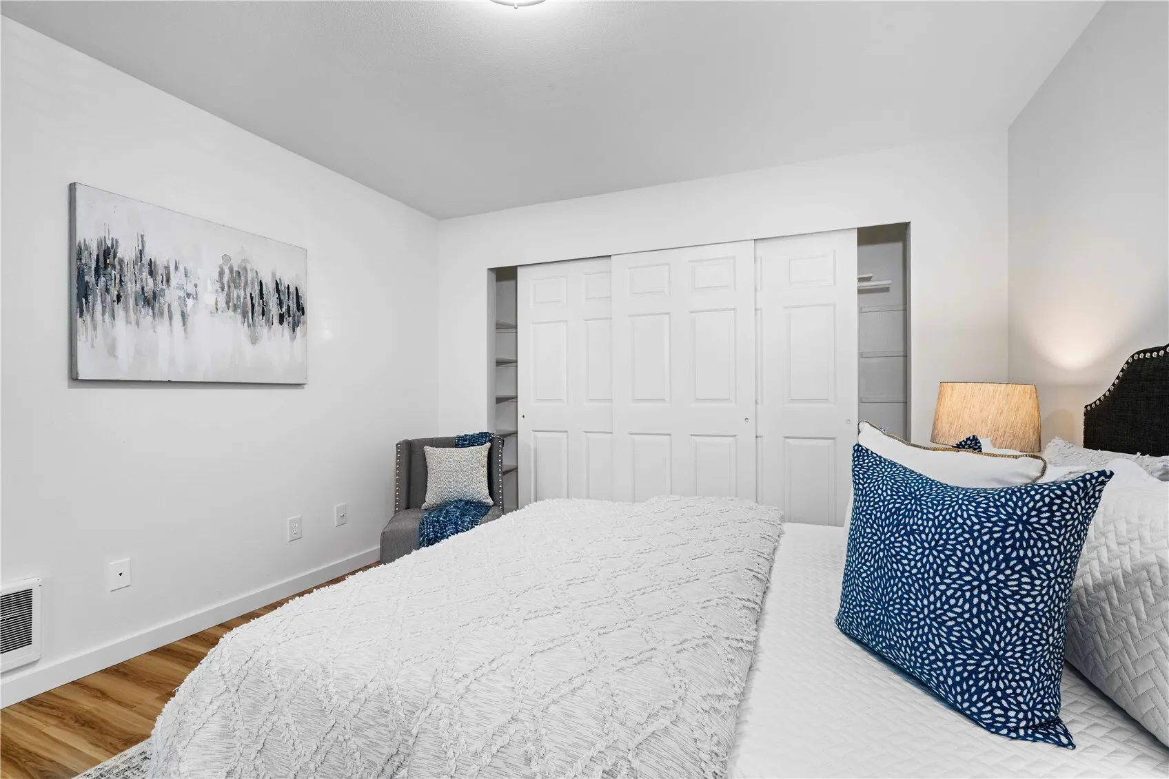 455 Newport Way NW #103, Issaquah, WA 98027