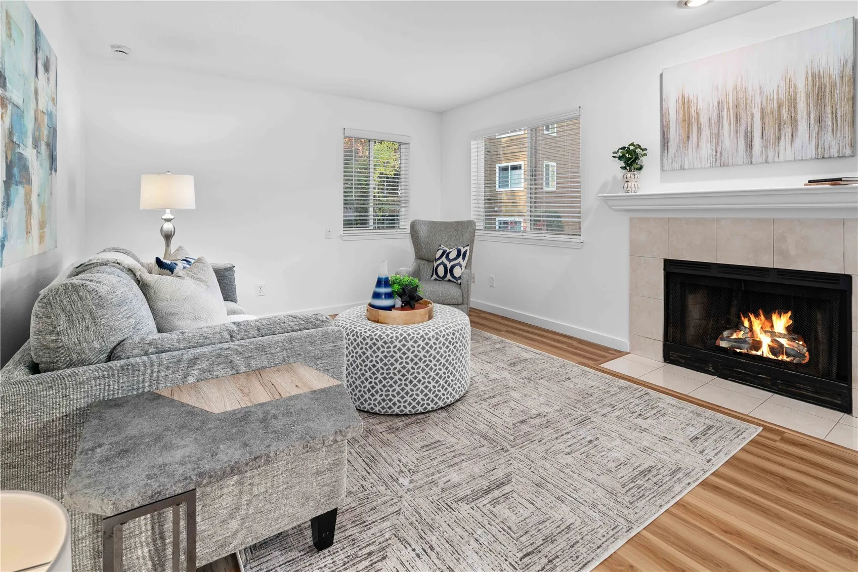 455 Newport Way NW #103, Issaquah, WA 98027