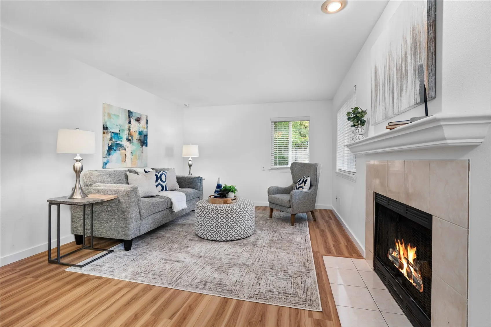 455 Newport Way NW #103, Issaquah, WA 98027