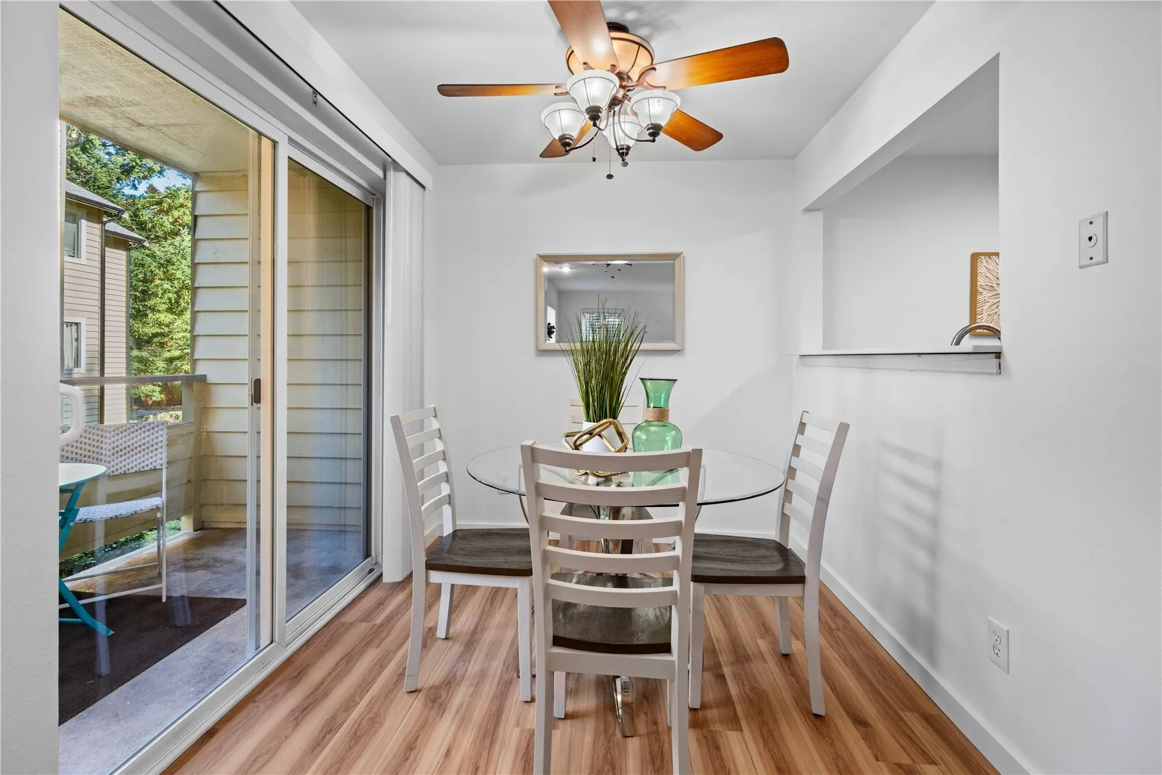 455 Newport Way NW #103, Issaquah, WA 98027
