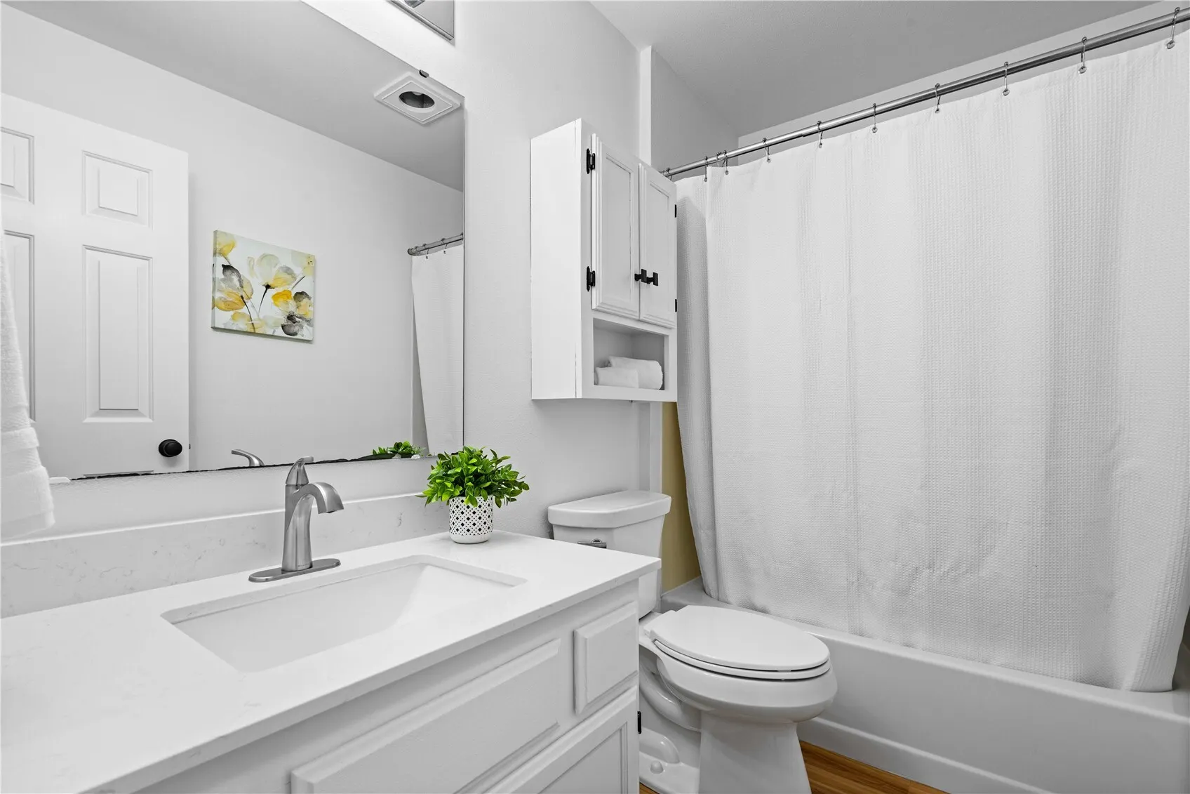 455 Newport Way NW #103, Issaquah, WA 98027
