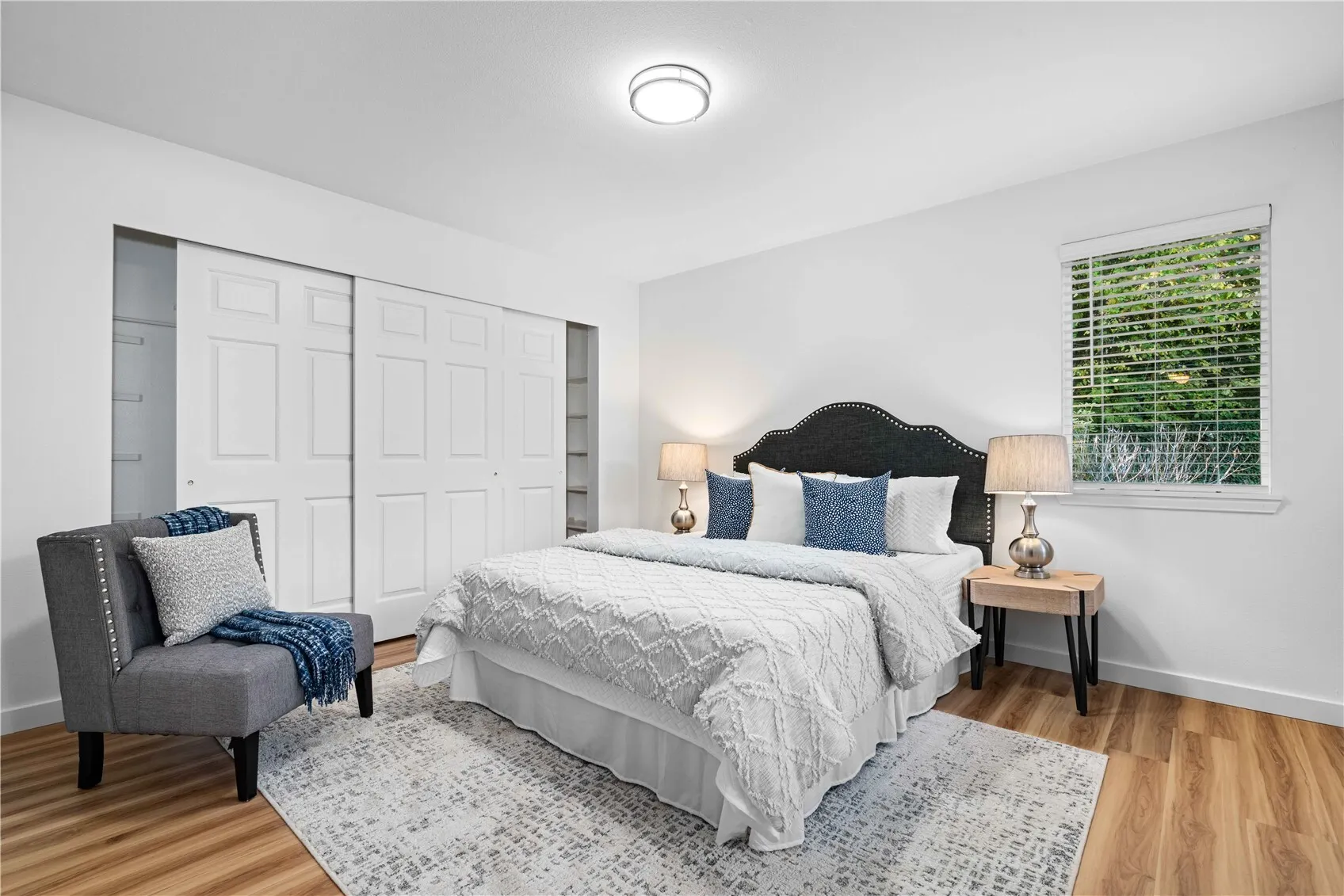 455 Newport Way NW #103, Issaquah, WA 98027