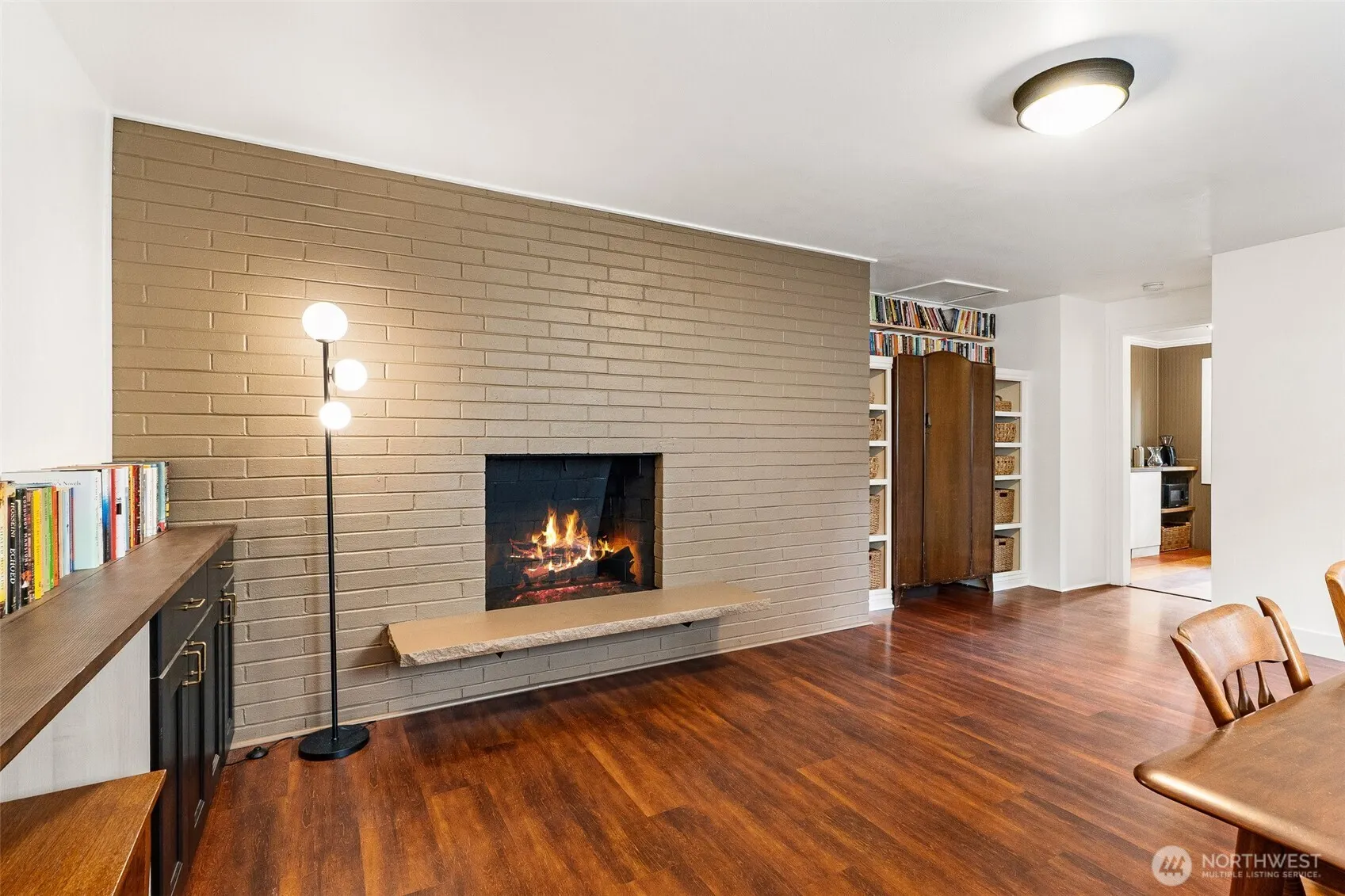 16025 NE 27th Street , Bellevue, WA 98008