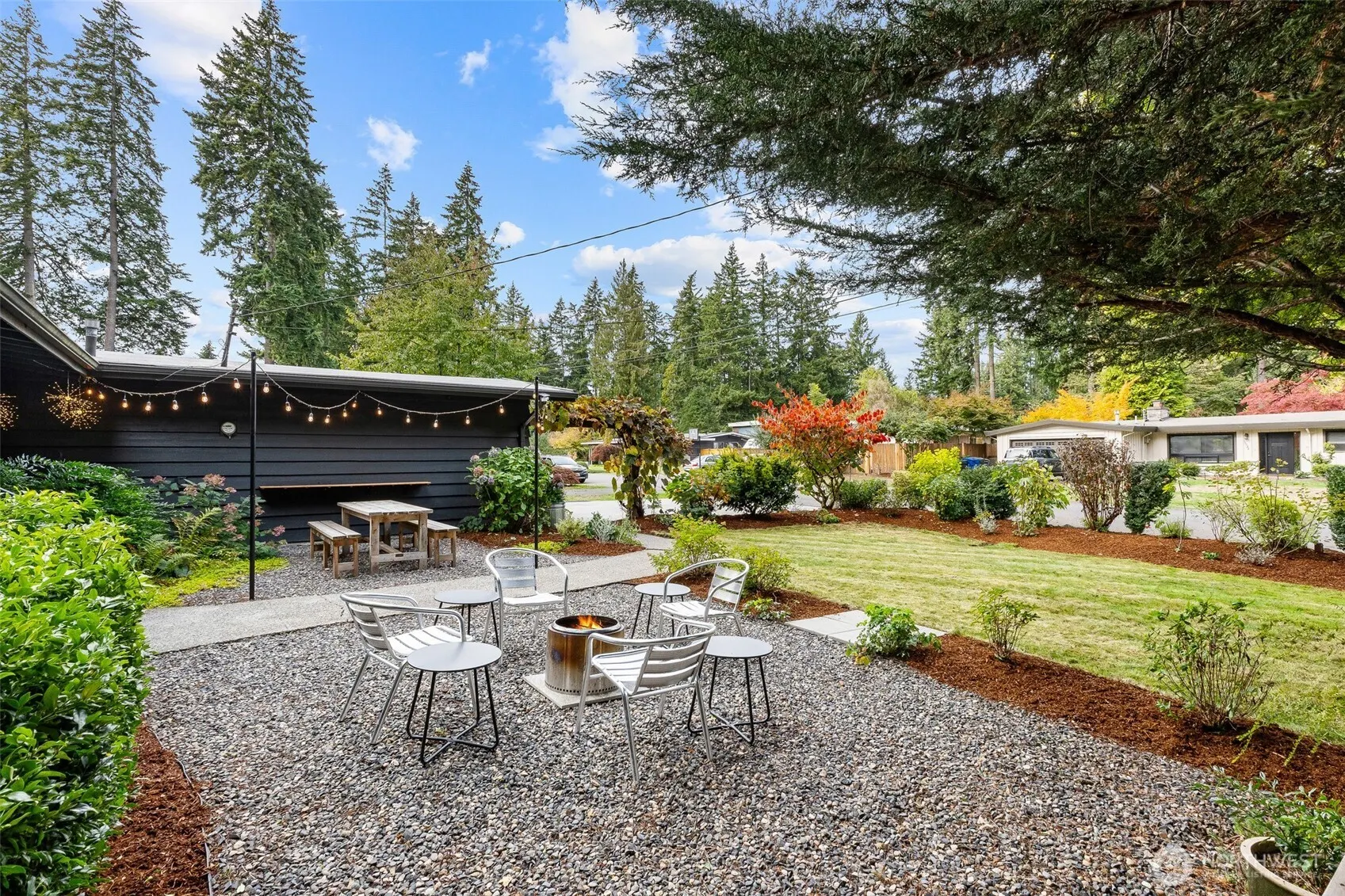 16025 NE 27th Street , Bellevue, WA 98008