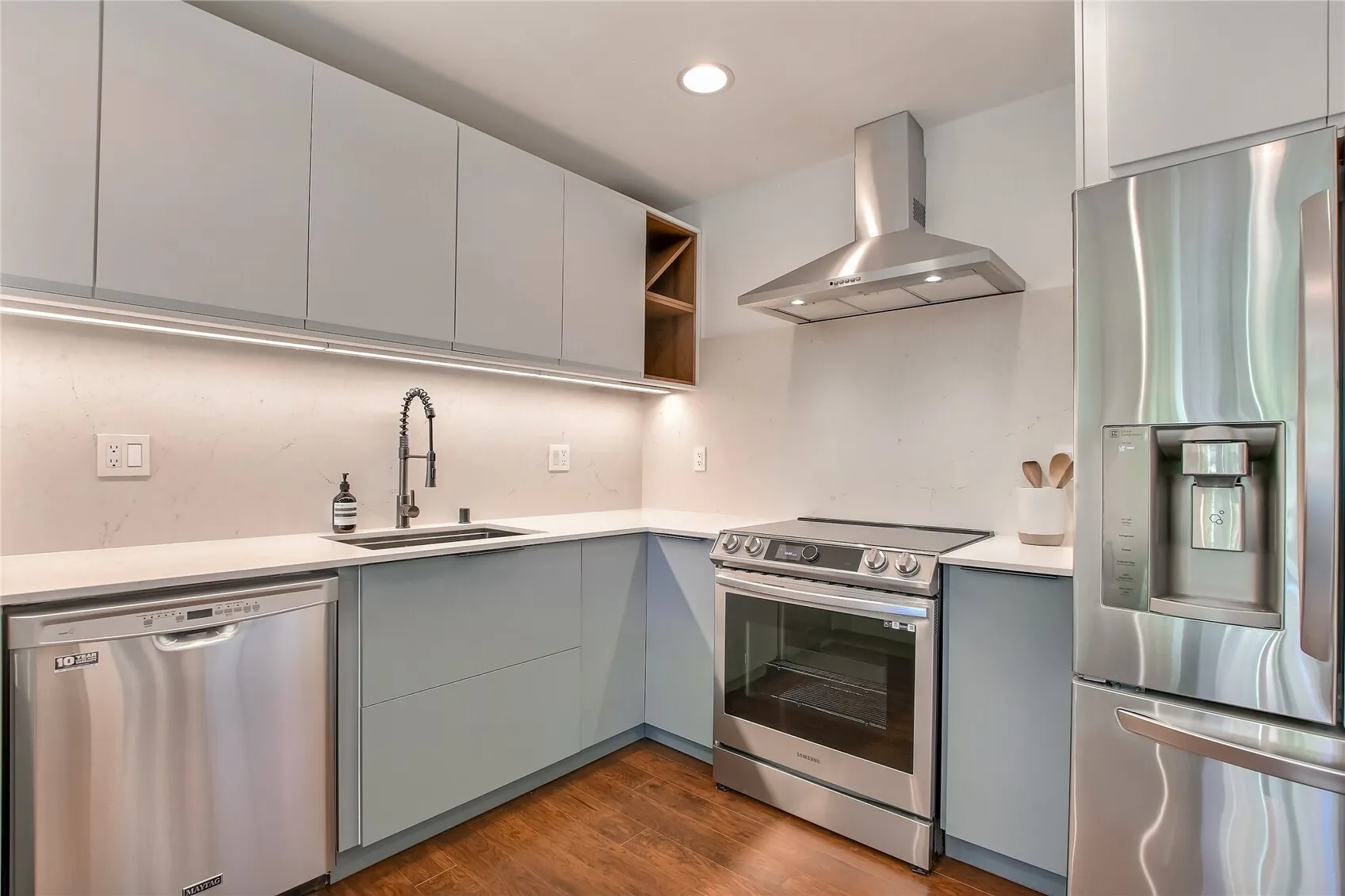 1900 Magnolia Road #A, Lynnwood, WA 98036