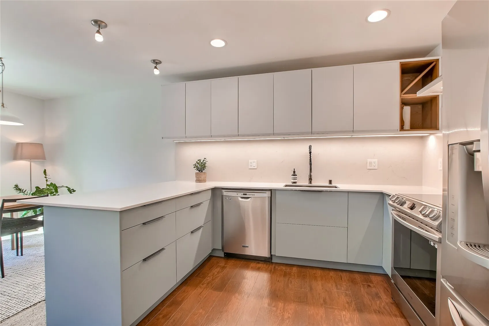 1900 Magnolia Road #A, Lynnwood, WA 98036