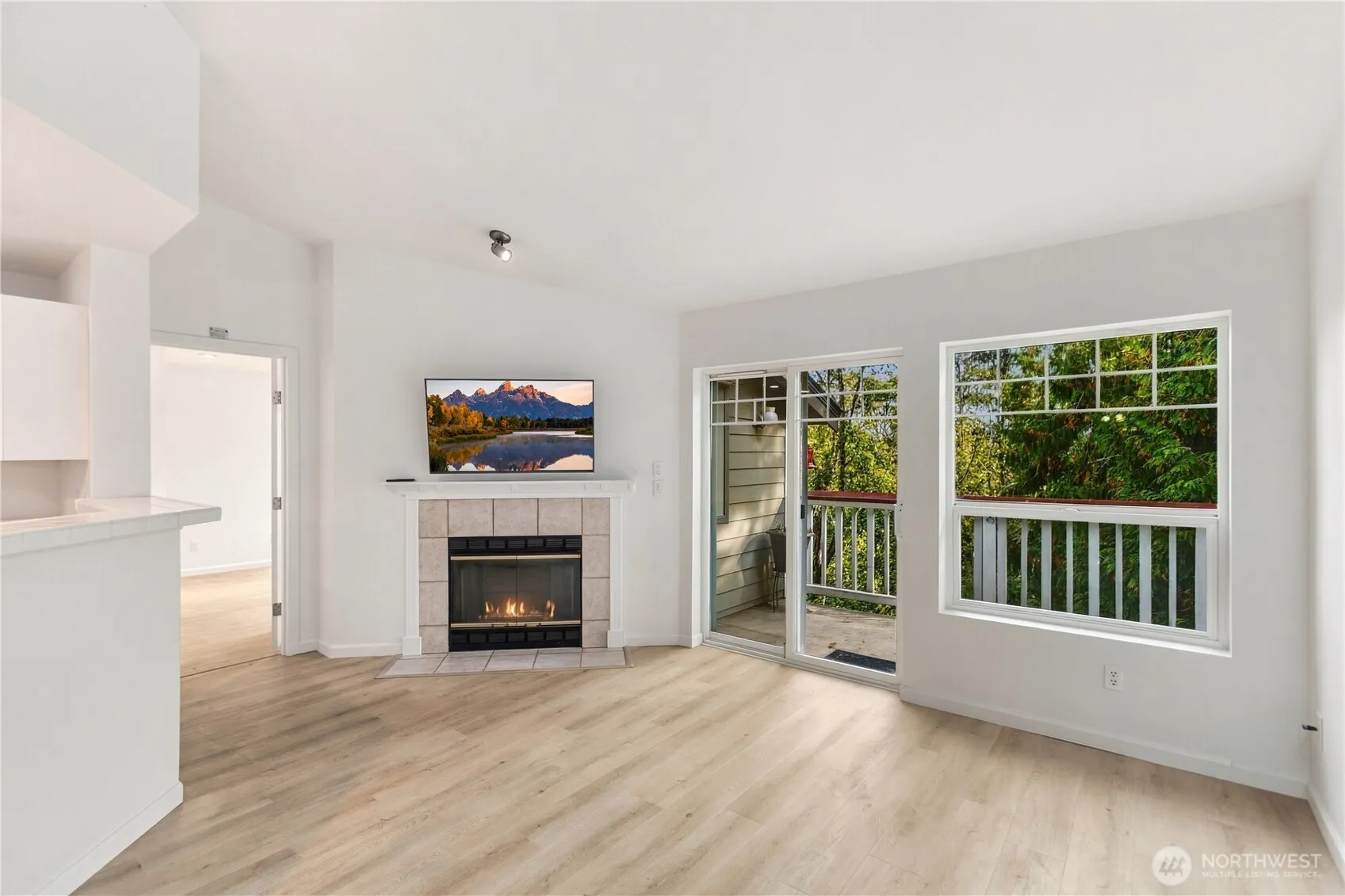 18501 SE Newport Way #H336, Issaquah, WA 98027