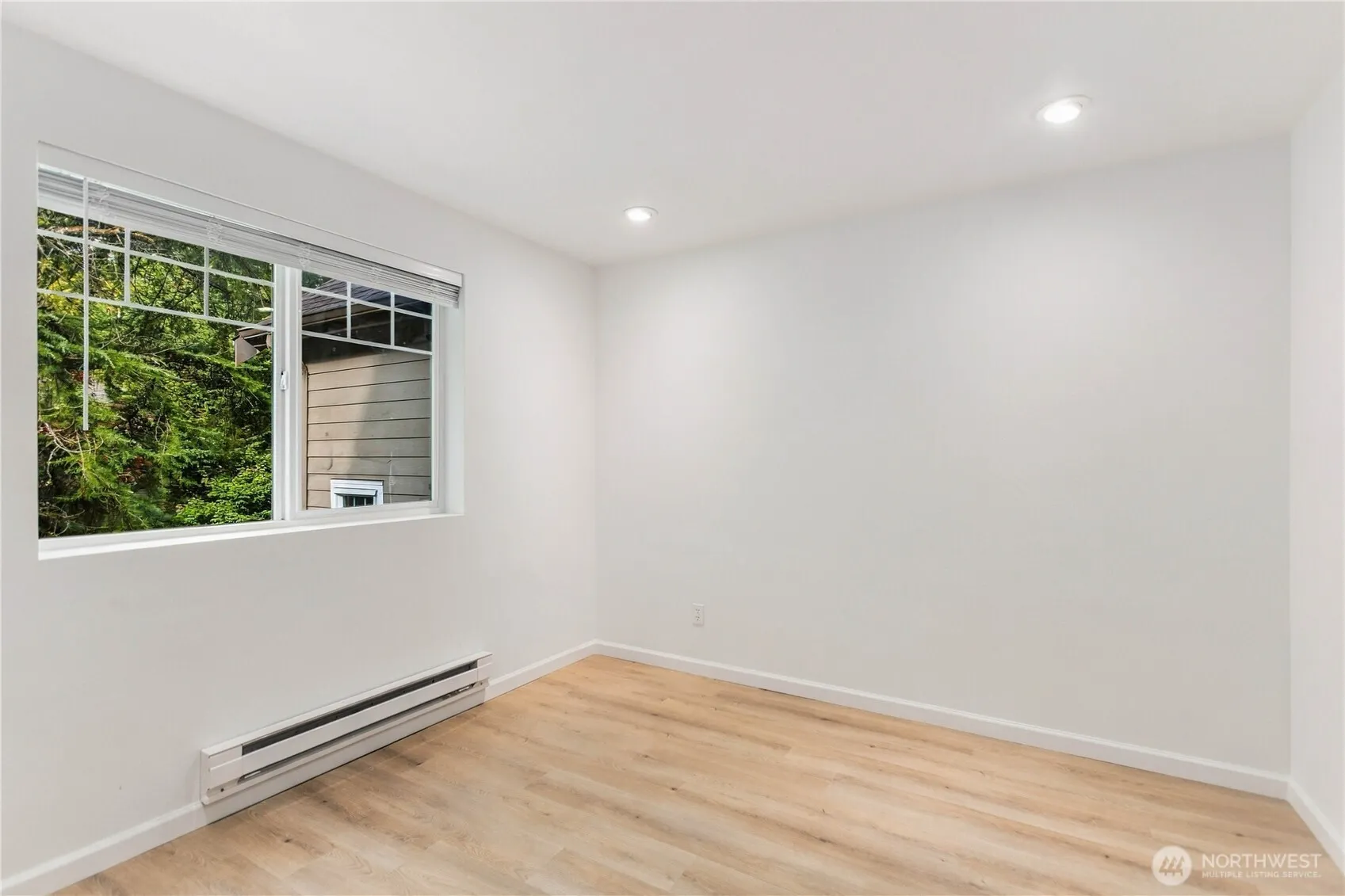 18501 SE Newport Way #H336, Issaquah, WA 98027