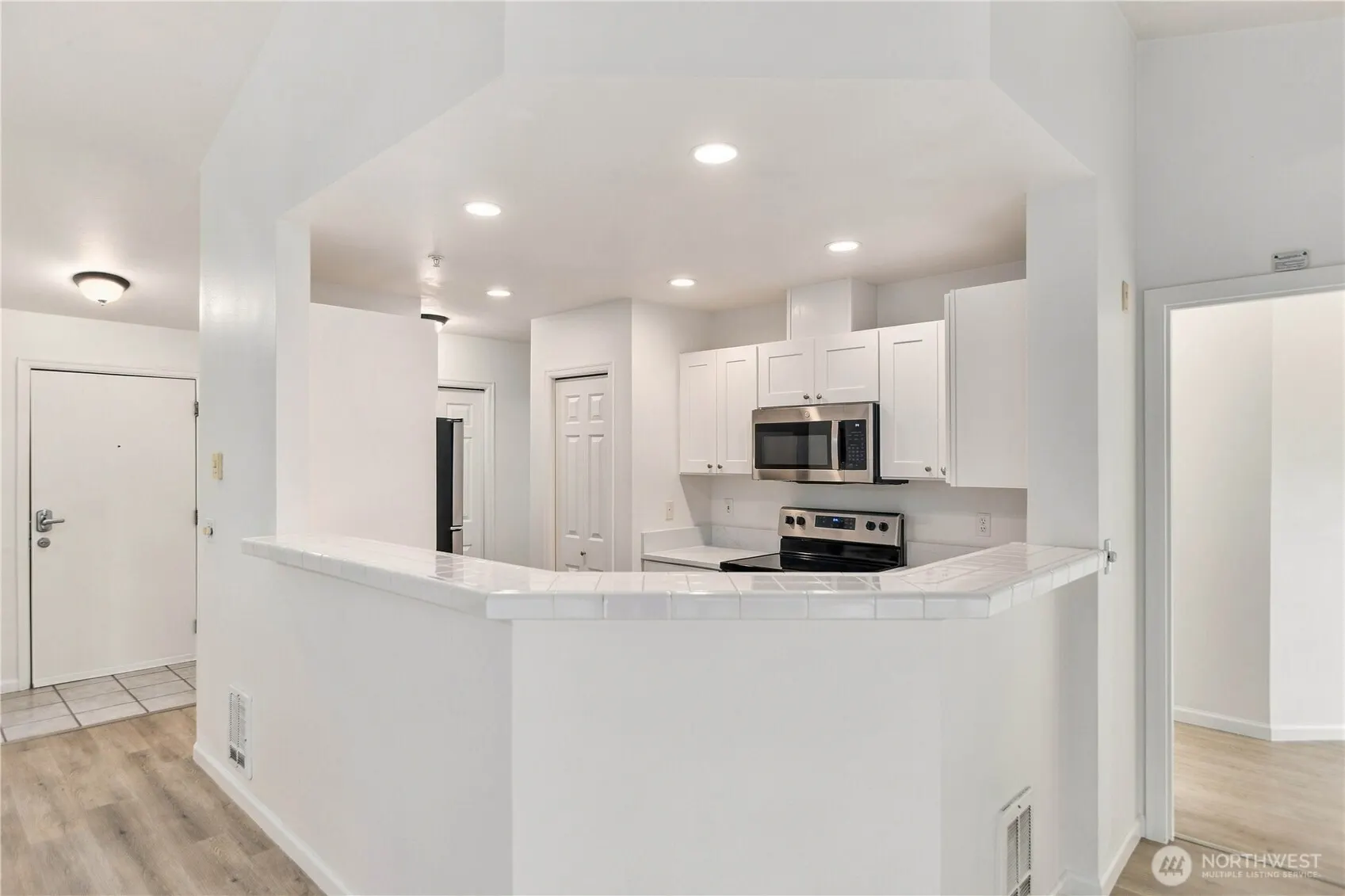18501 SE Newport Way #H336, Issaquah, WA 98027